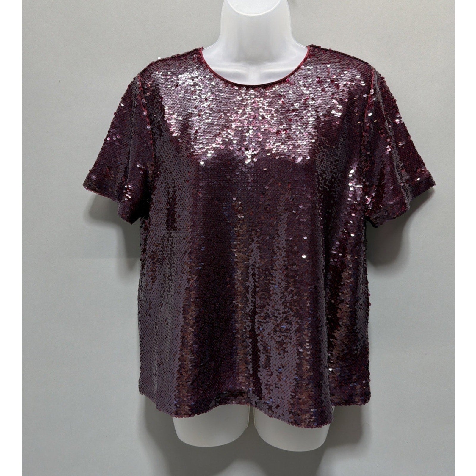 NWT Ann Taylor size Medium burgundy Lined sequined short sleeve top $129