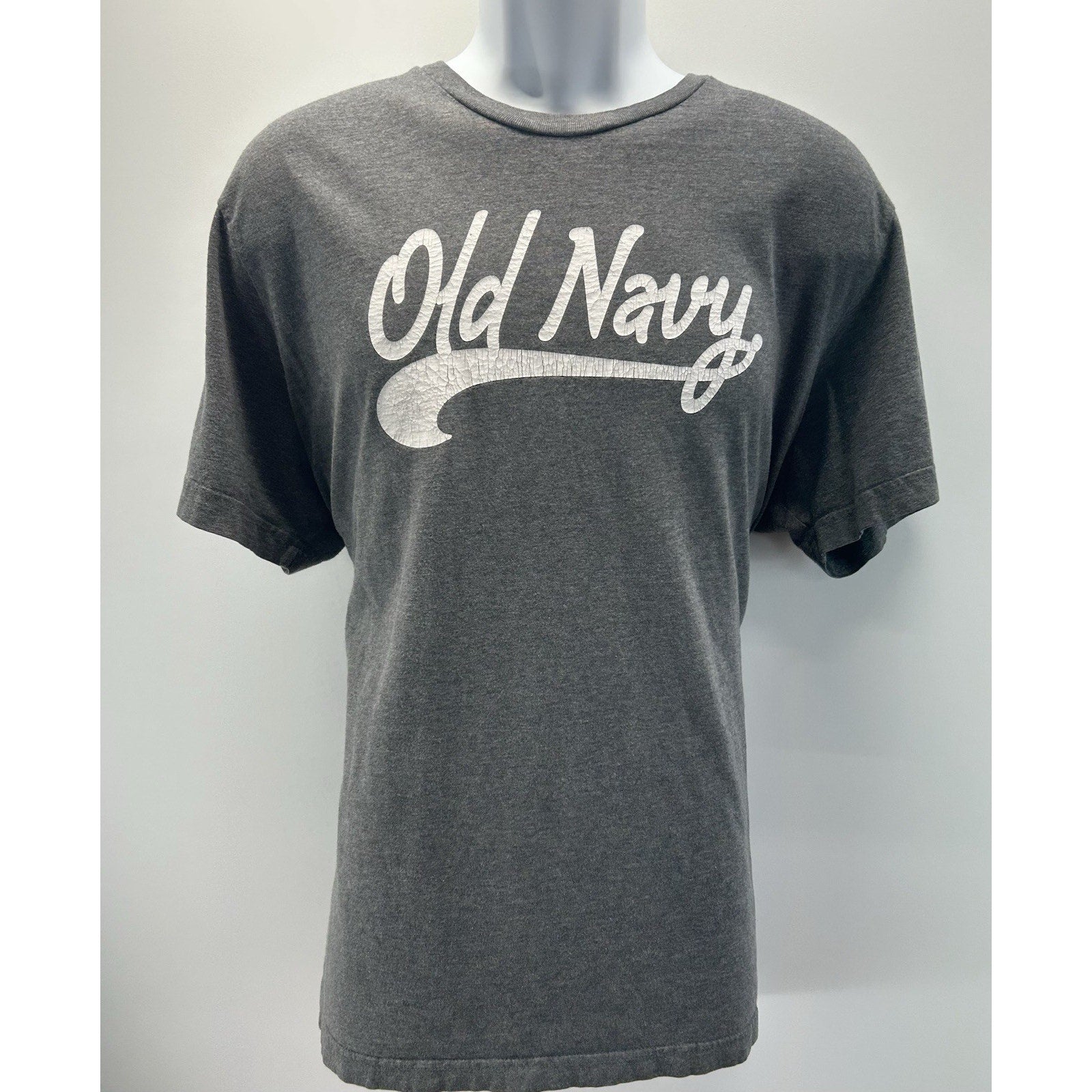 Old Navy Clothing Company Gray Short Sleeve 100% Cotton Logo T-Shirt Men's XL.