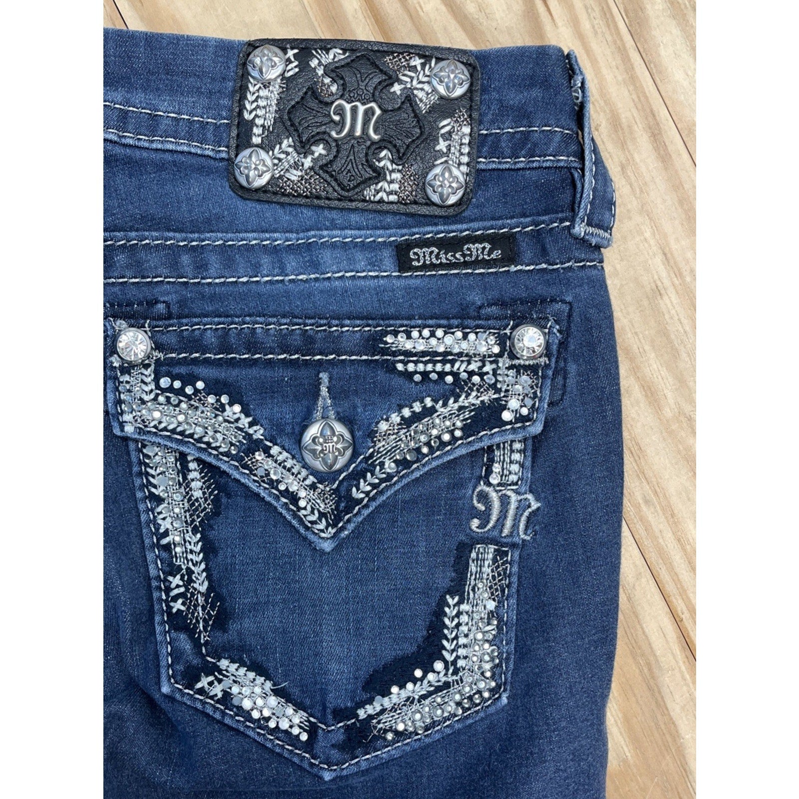 Miss Me Jeans Womens 26 Thick Stitch Stretch Mid Rise Straight Med Wash