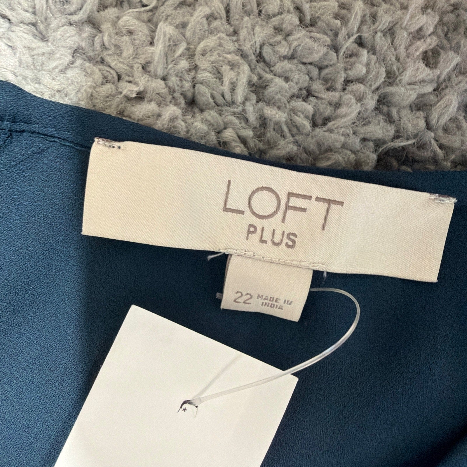 Ann Taylor Loft Top Plus Size 22 Green Chiffon Balloon Sleeve Lace Accents NWT