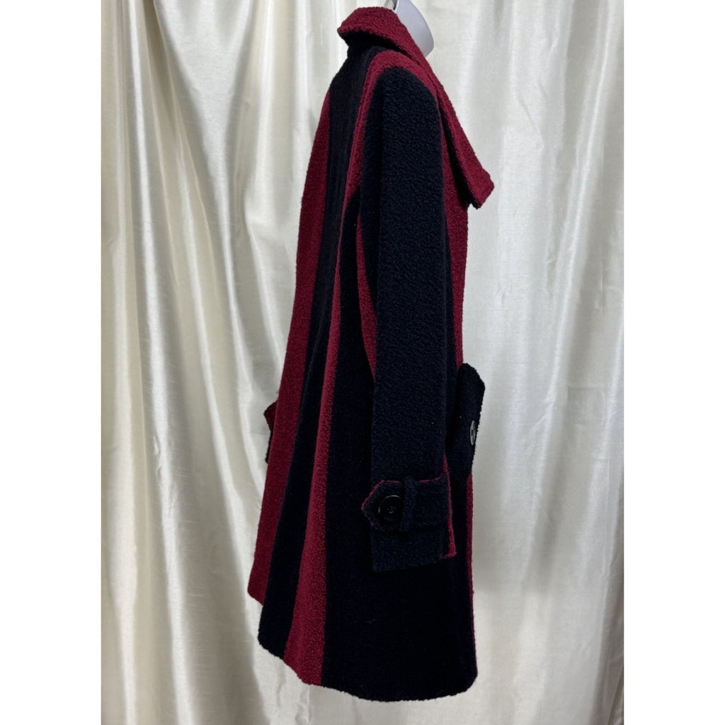 MARK REED WOMEN'S WOOL COAT, SIZE 8 Petite Heavy Button Closure Fitted Style