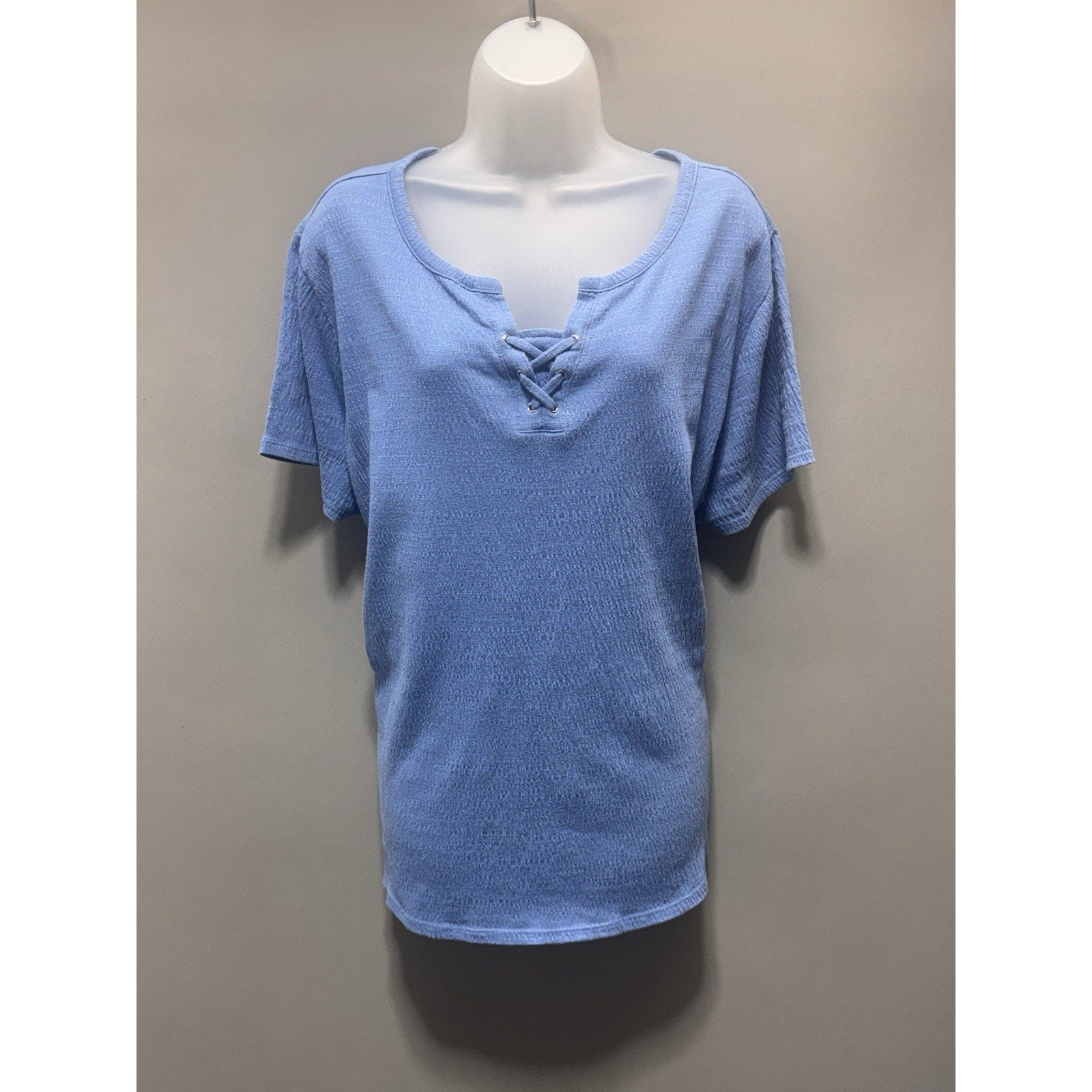 Chico's Blue Short Sleeve Pullover Knit Front Tied Women’s 2 (no tag) Measures L