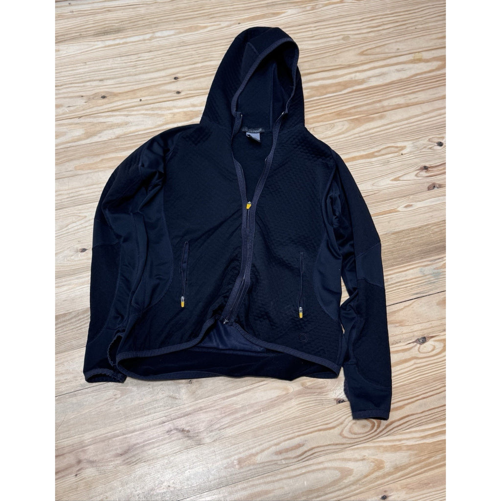 Nike Sphere Fleece Hoodie Black With Thumb Holes Play wear Boys Large Size 14/16