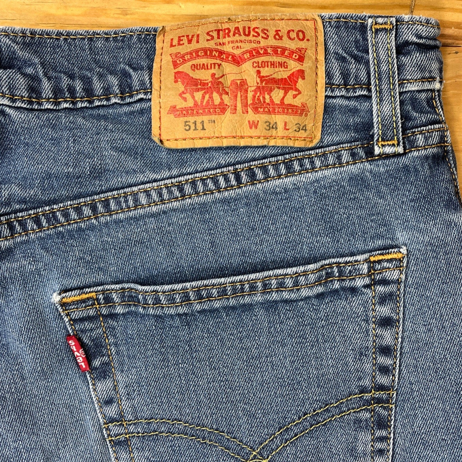 Levi's 511 Jeans Men’s 34x34 Blue Stretch Slim Fit Straight Light Wash Denim