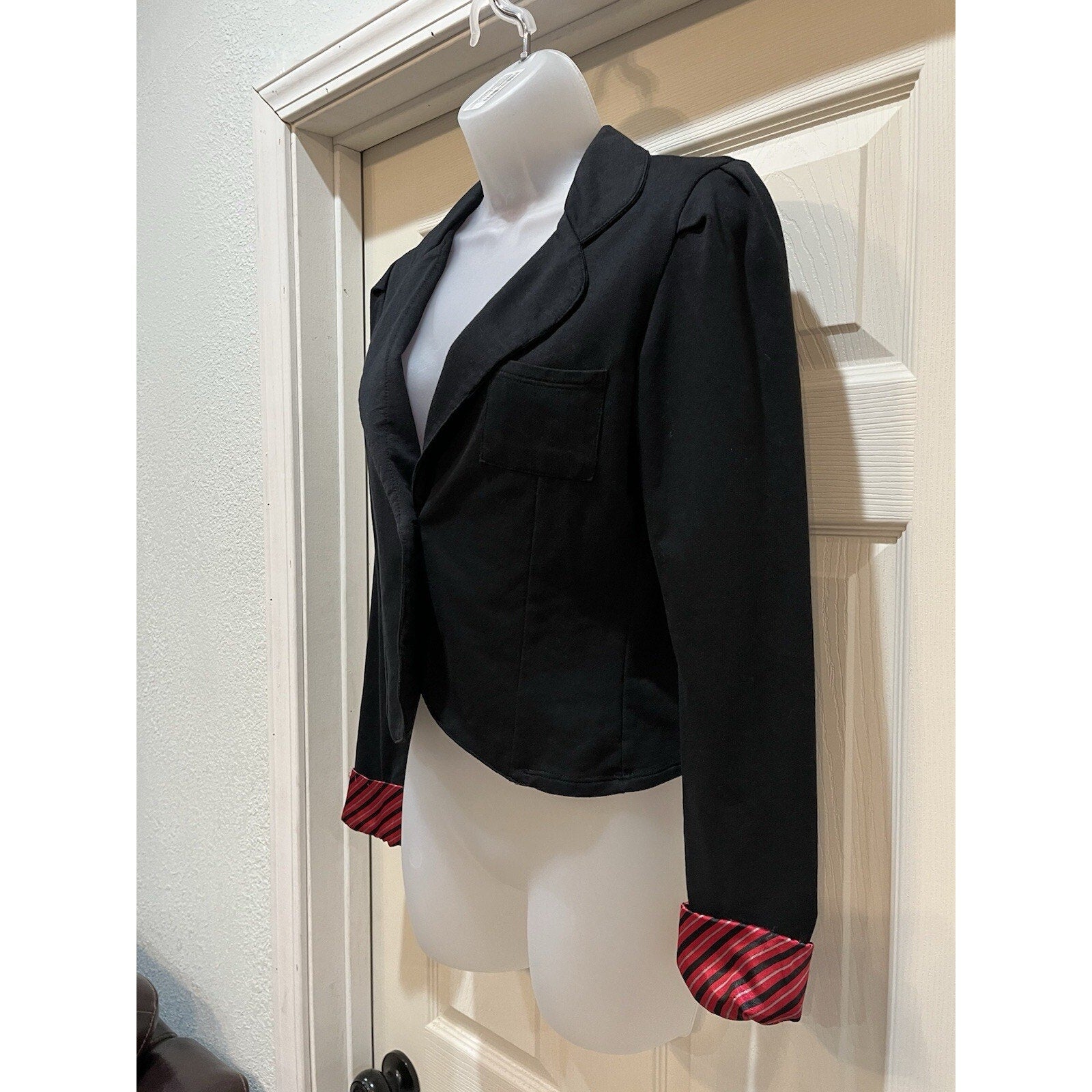 NWT L8ter Black Cropped Women’s Blazer Size M