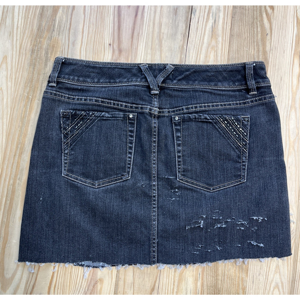 White House Black Market Patchwork Frayed Denim Open Your Heart Skirt Size 6