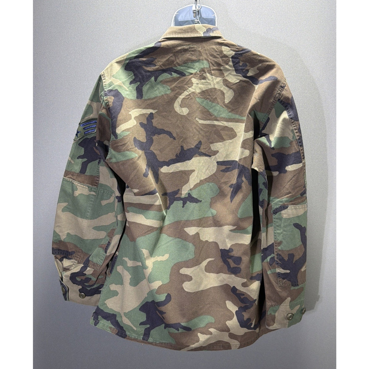 VTG 80s US Military Air Force Woodland Camo Field Jacket Patches Mens M Regular