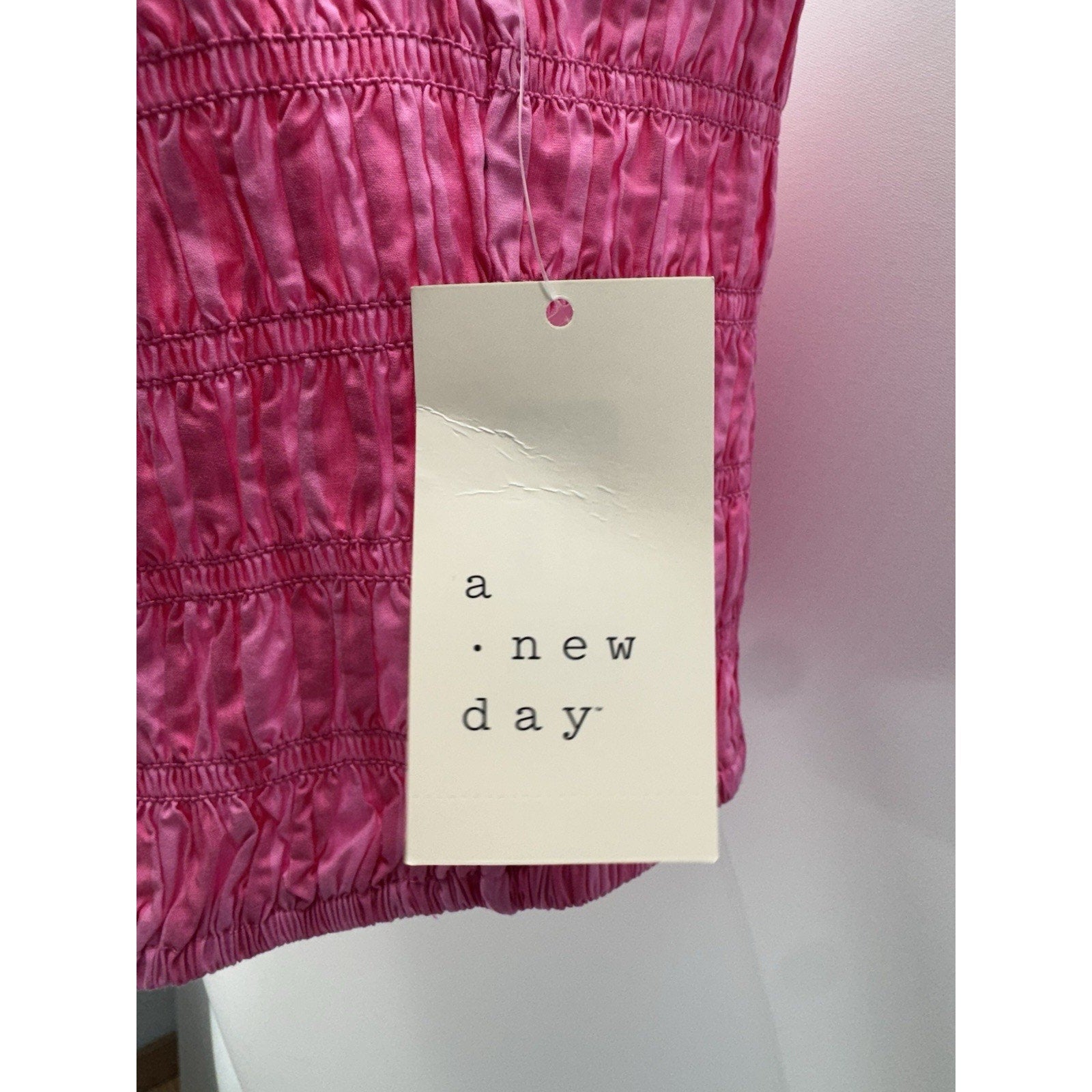 A New Day Pink Ruched Crop Top Spaghetti Straps Women's Size X-Large