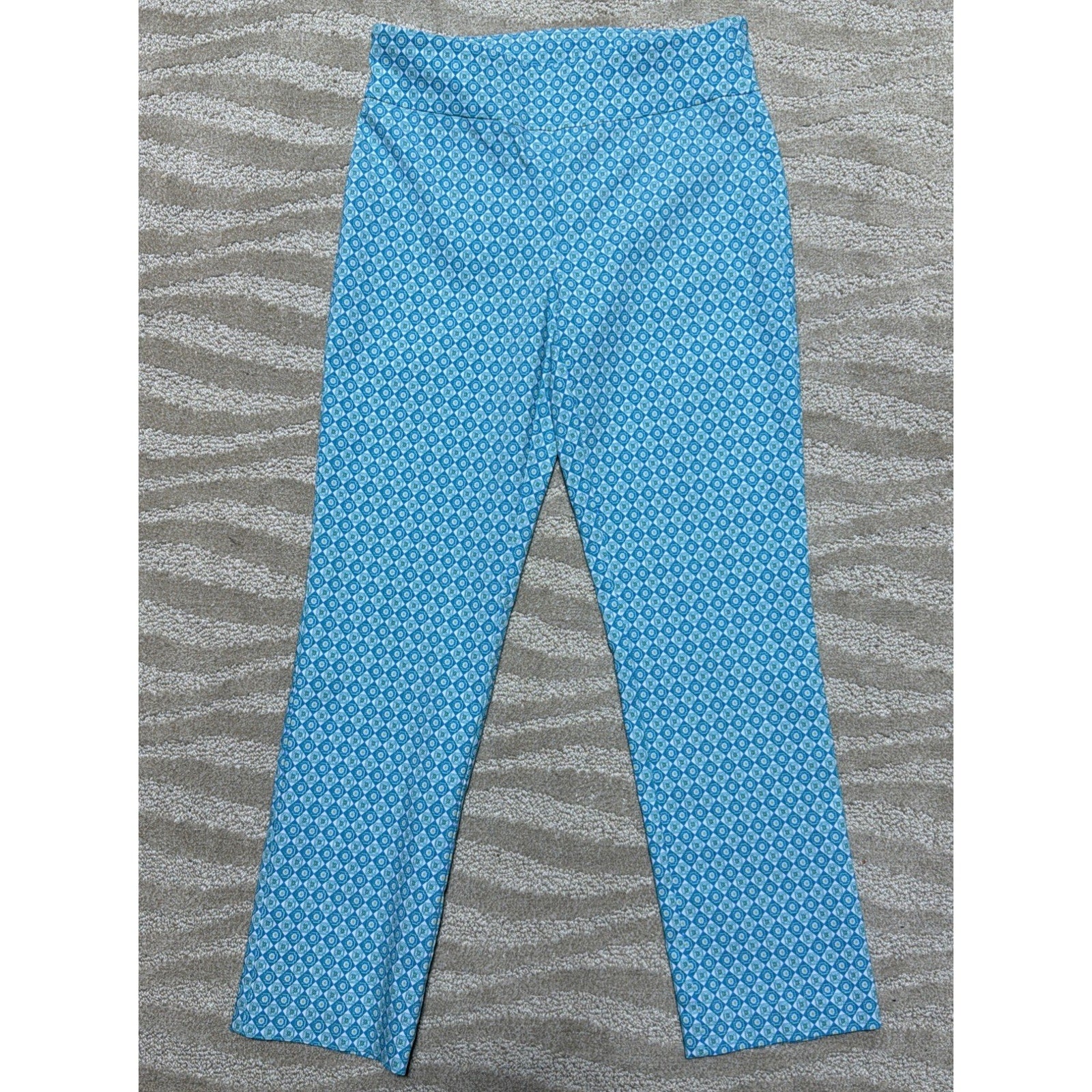 ATTYRE Stretch Mid Rise Crop Pants size 4 Petite Pull On Blue Geometrical Print