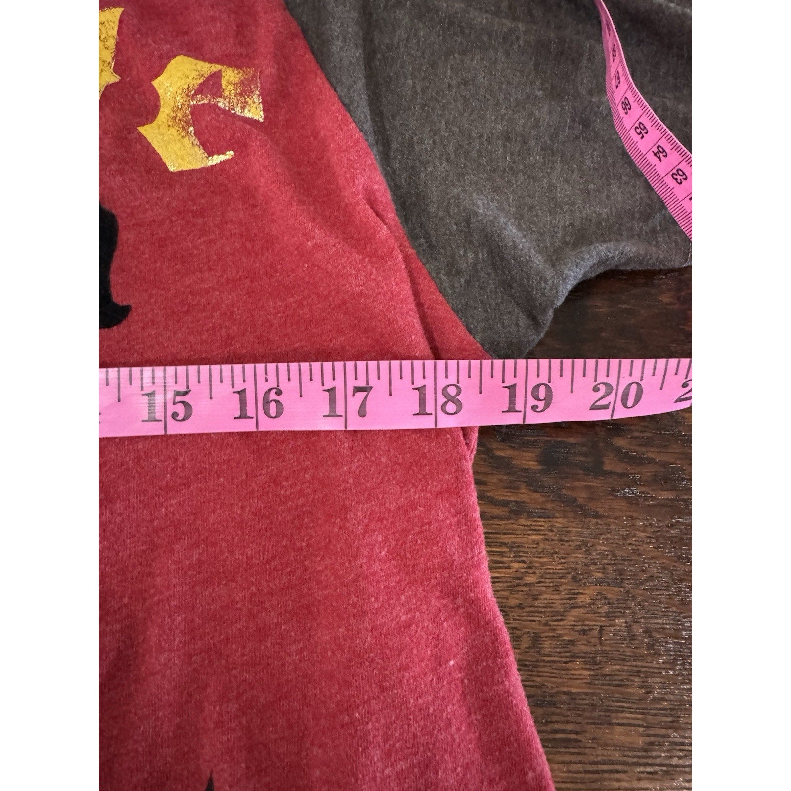 Brave Gryffindor Harry Potter Universal Studios The Wizarding World Men Sz M