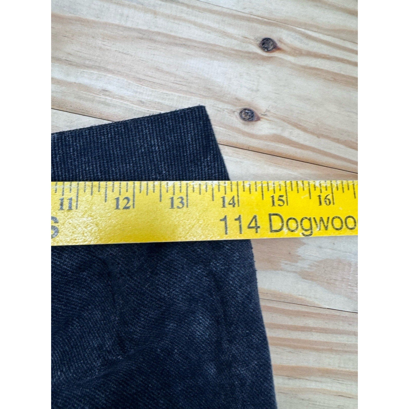Fit 2 Go Women’s Jean ish Ankle Leggings L/XL Black Shaping Stretch Distressed