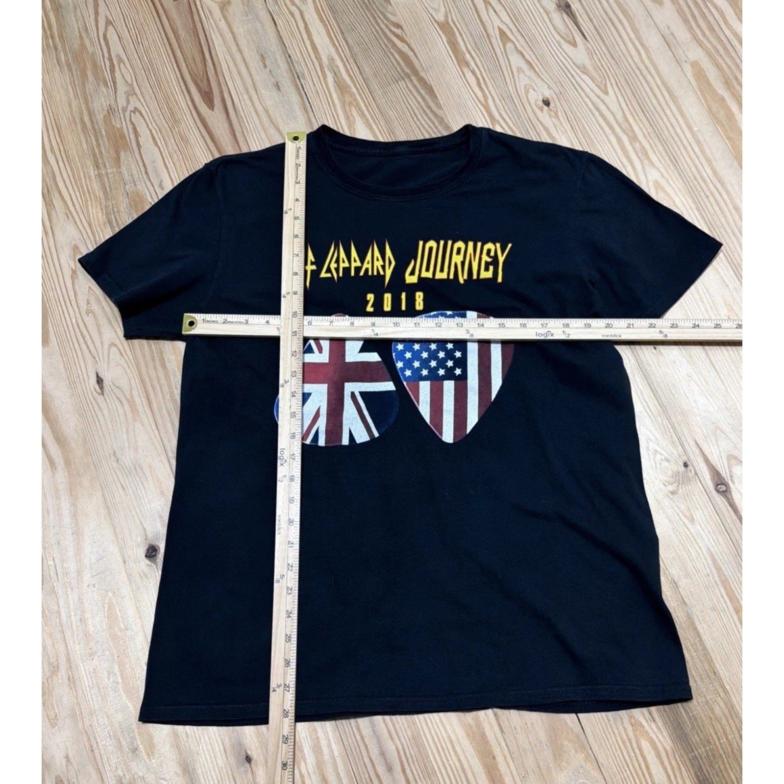 Def Leppard/ Journey 2018 Band touring T shirt M