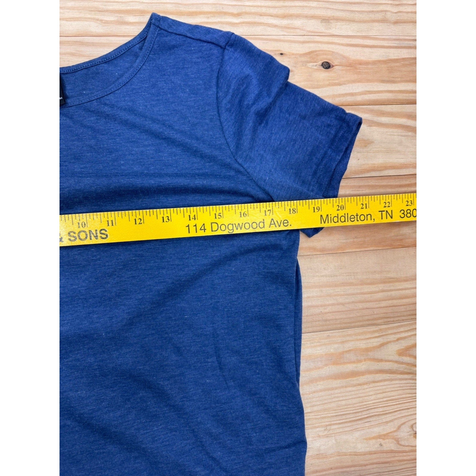 Emery Rose Blue Short Sleeve Blouse Shirt Women’s Size Medium Layered Floral