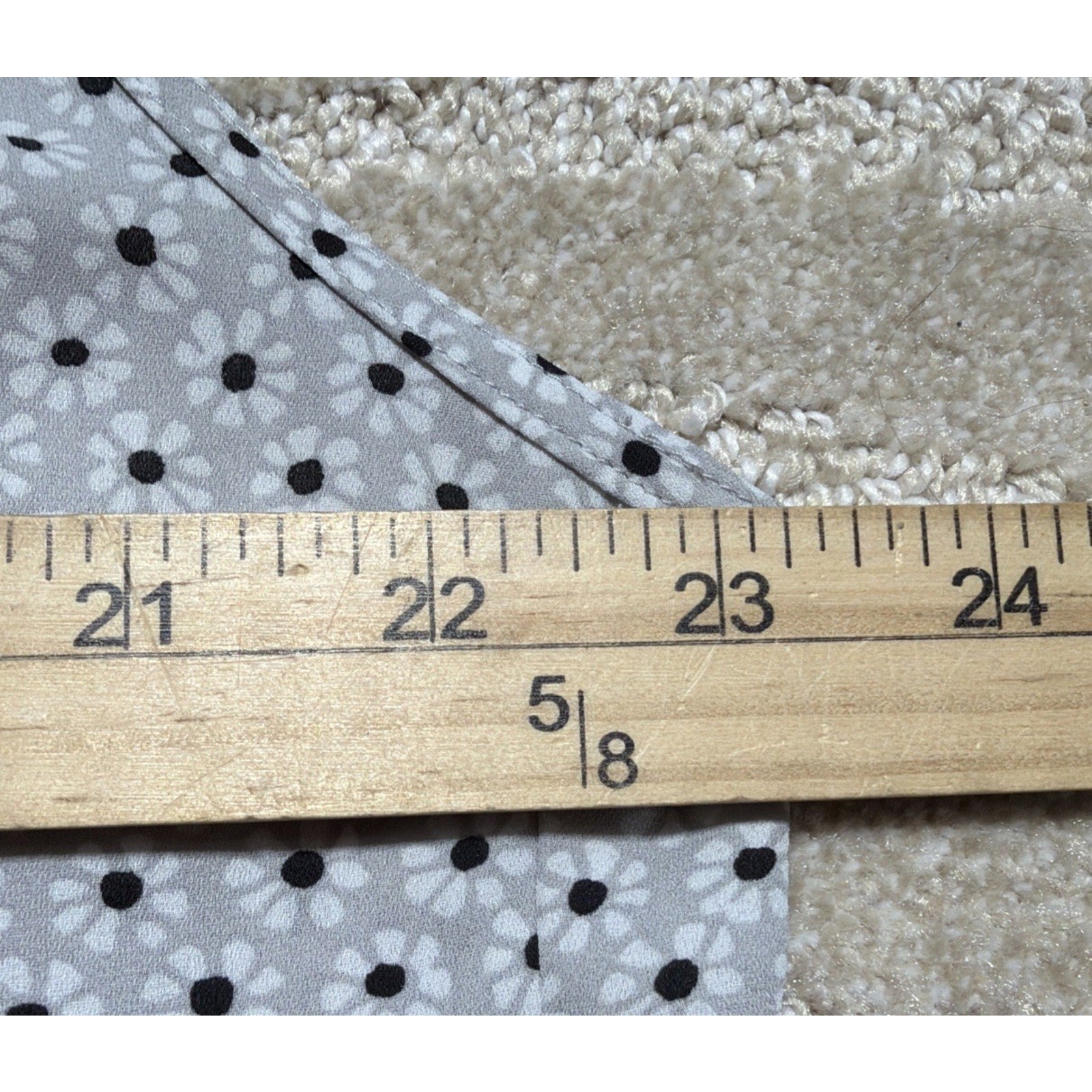 Loft Top Womens XL sleeveless partial button down Black White And Grey Floral