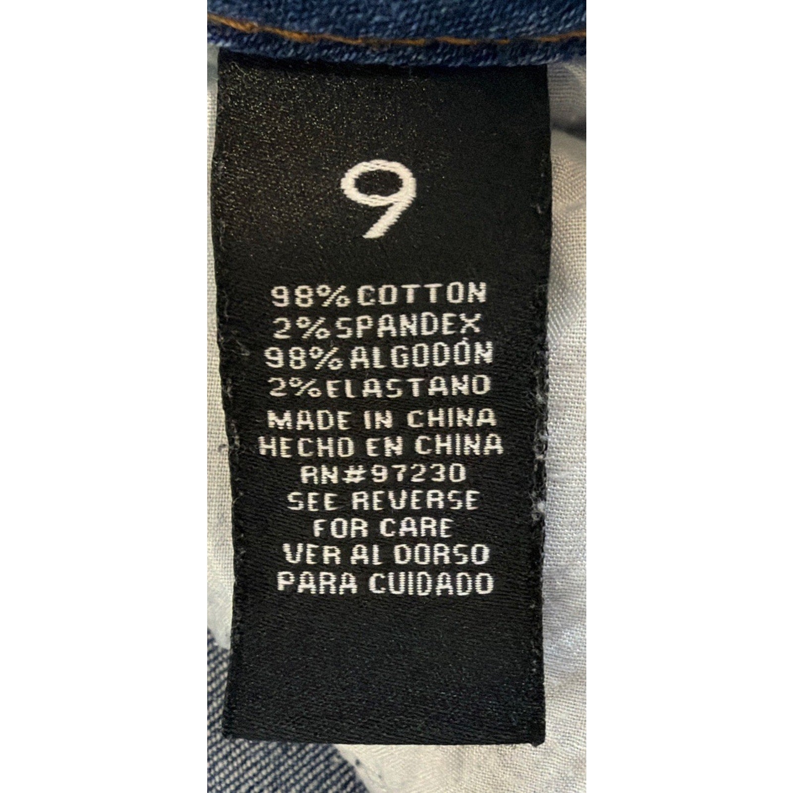 Y2K Almost Famous Womens Low Rise Bootcut Flare Denim Jeans Pockets Size 9 33x31