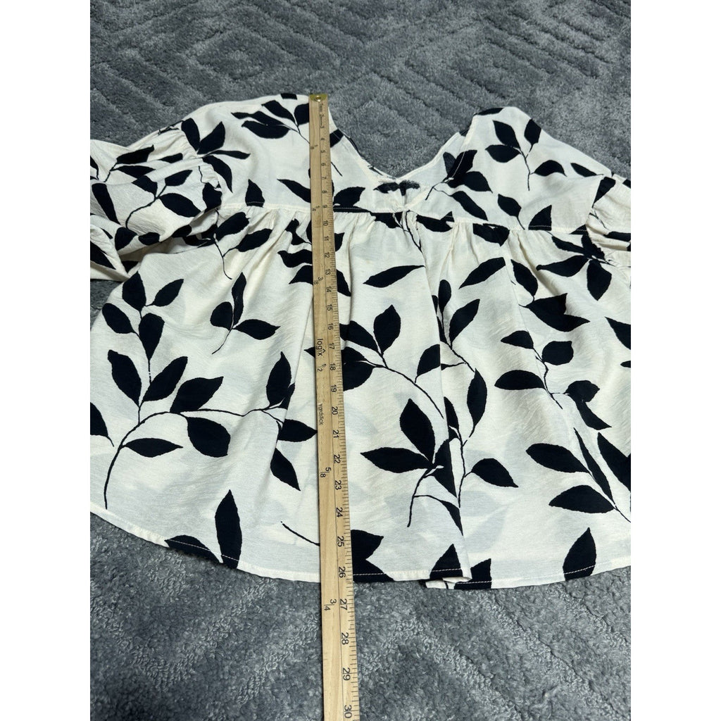 Ces Femme Abigail Top White With Black Floral Design Long Sleeve Women’s Medium