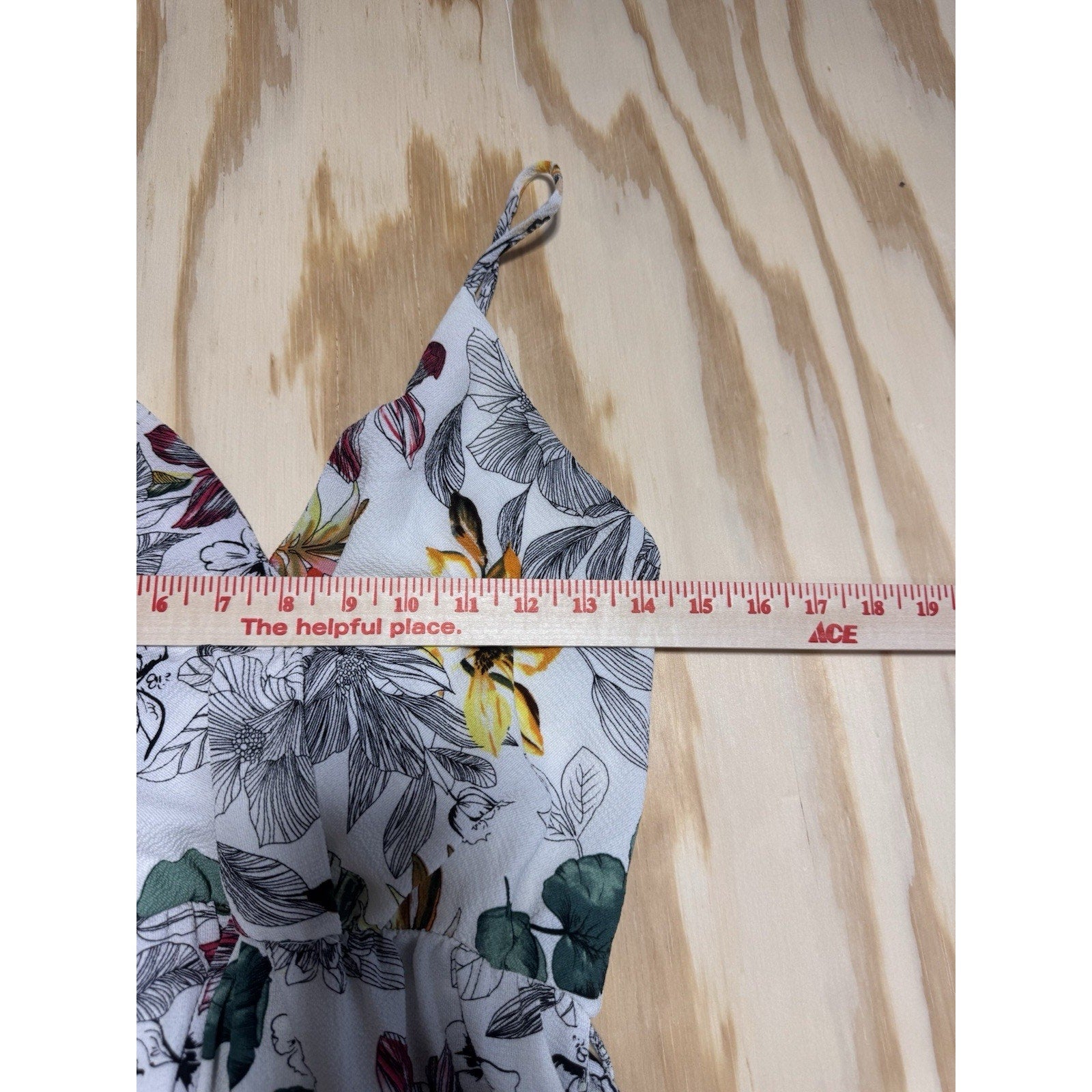 Shop 17 Floral Jumpsuit Women’s Size Large Large Multi-colored Wide Leg Tied