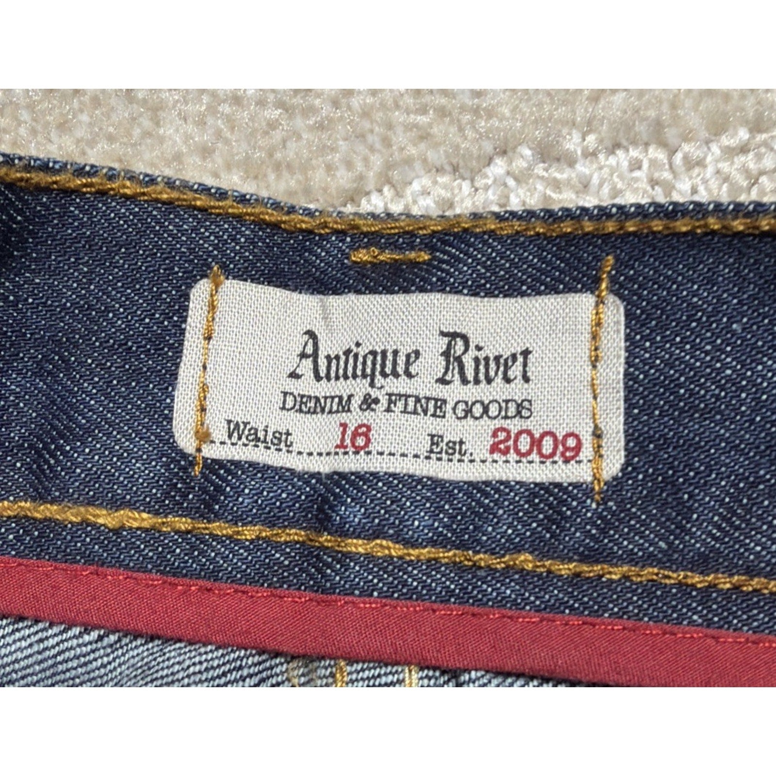 mens ANTIQUE RIVET Selvedge Bootcut jeans size 29x30 NWT!!