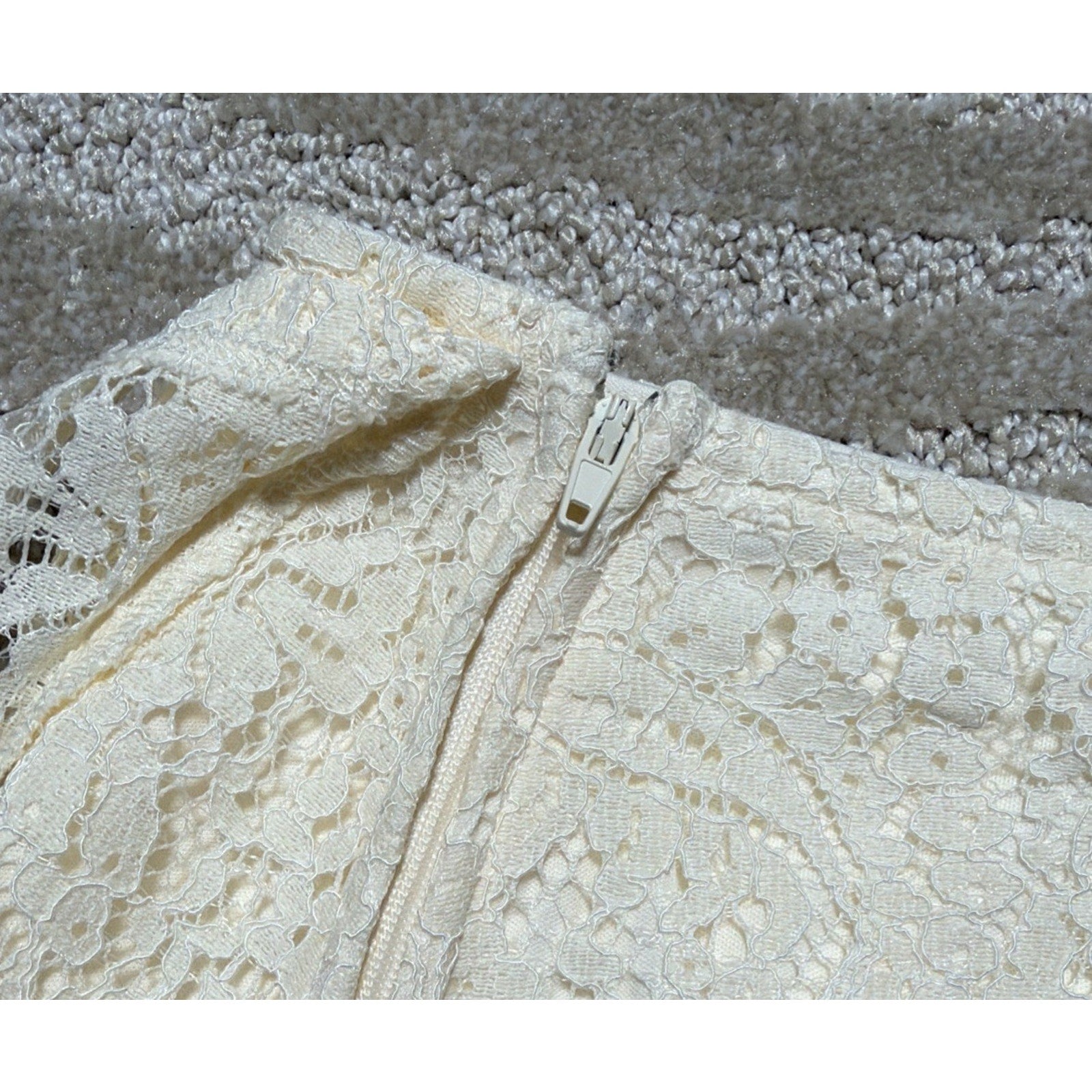 Francesca's Jamie Lace Ruffle Mini Skirt M Ivory Romantic Cottagecore Fairy NWT