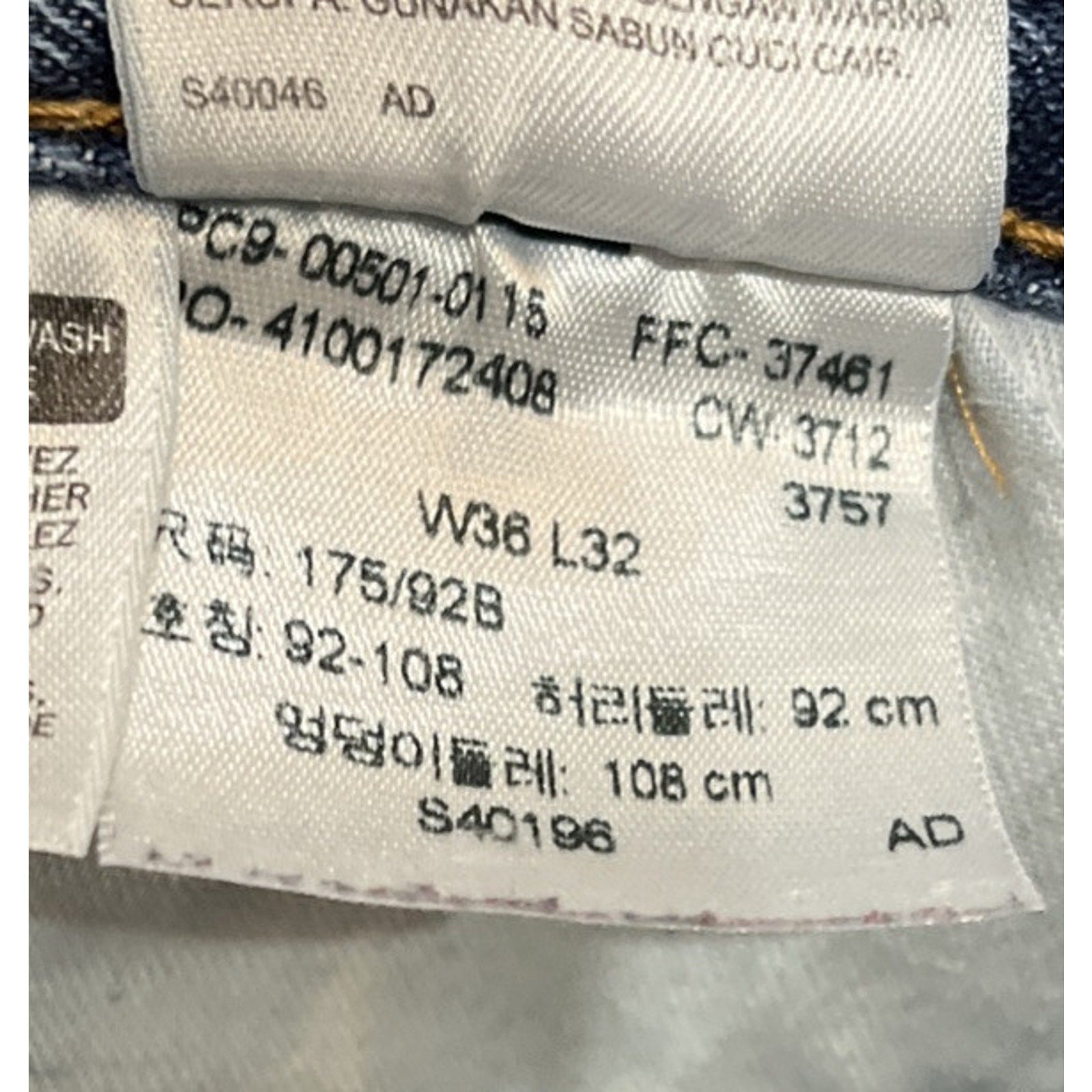 Levi's 501's Light Washed Naturally Distressed Men's Button Fly Jeans W36 L32