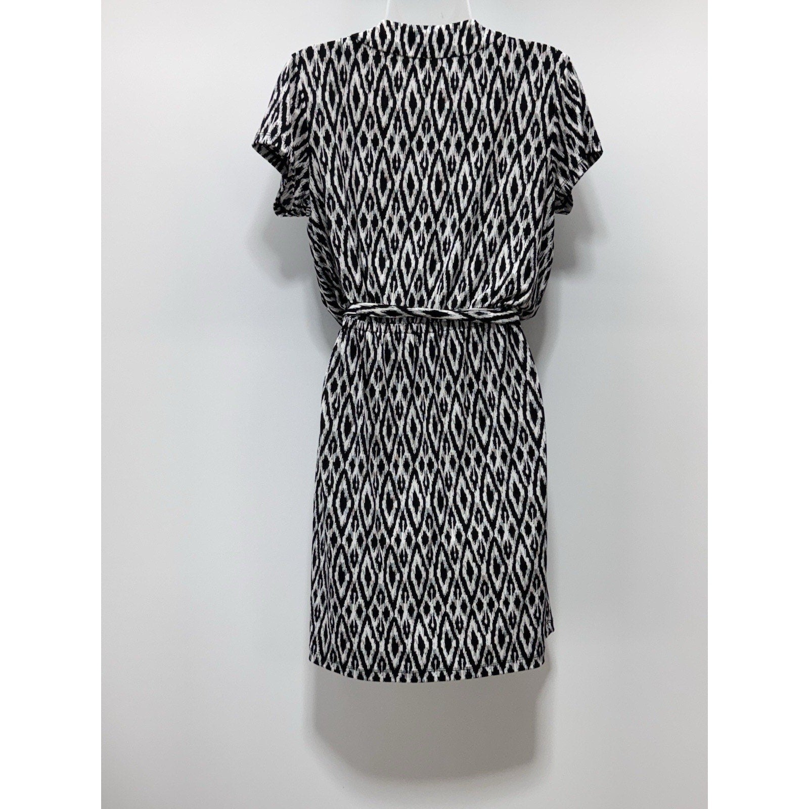 Banana Republic Women's M Black & White Geometric Short Sleeve Sheath Dress