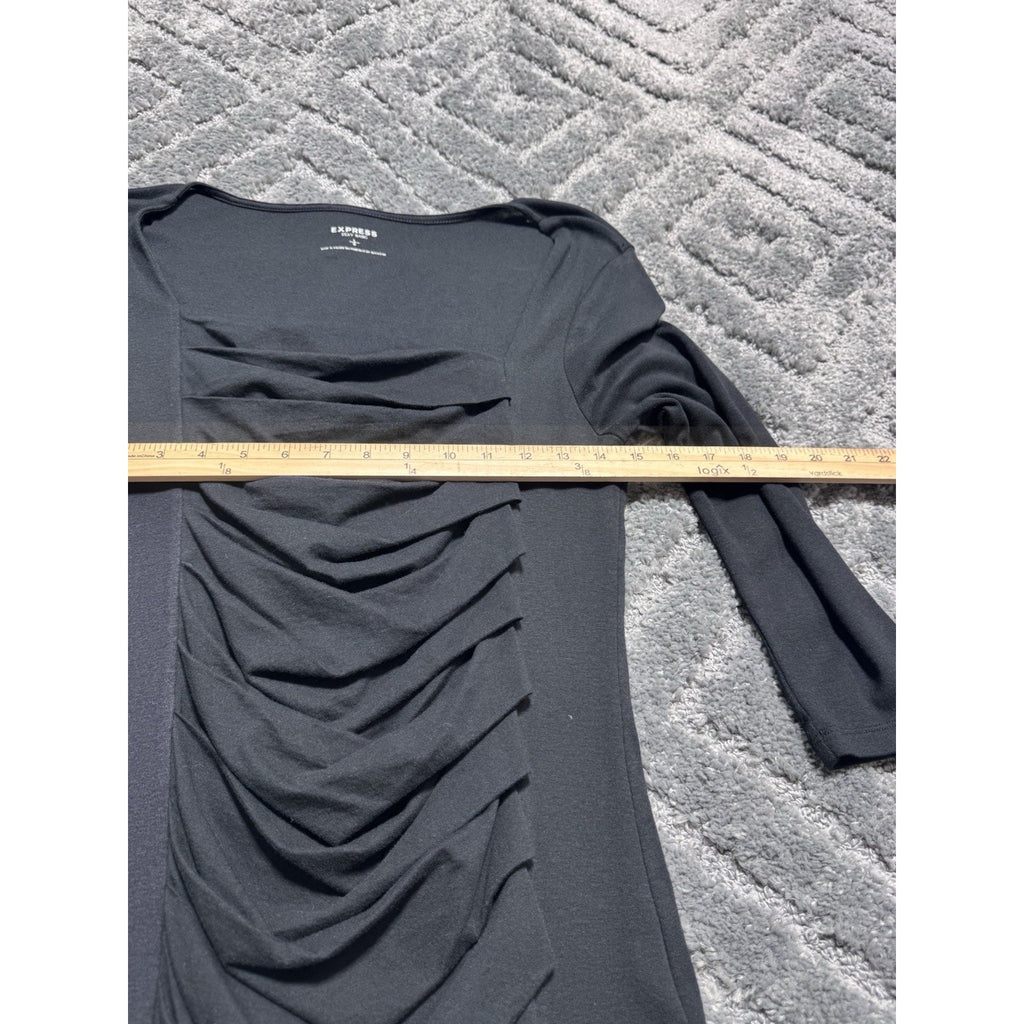 EXPRESS SEXY BASIC DARK Black TOP- 3/4 SLEEVE -FRONT DESIGN Women’s Size Large