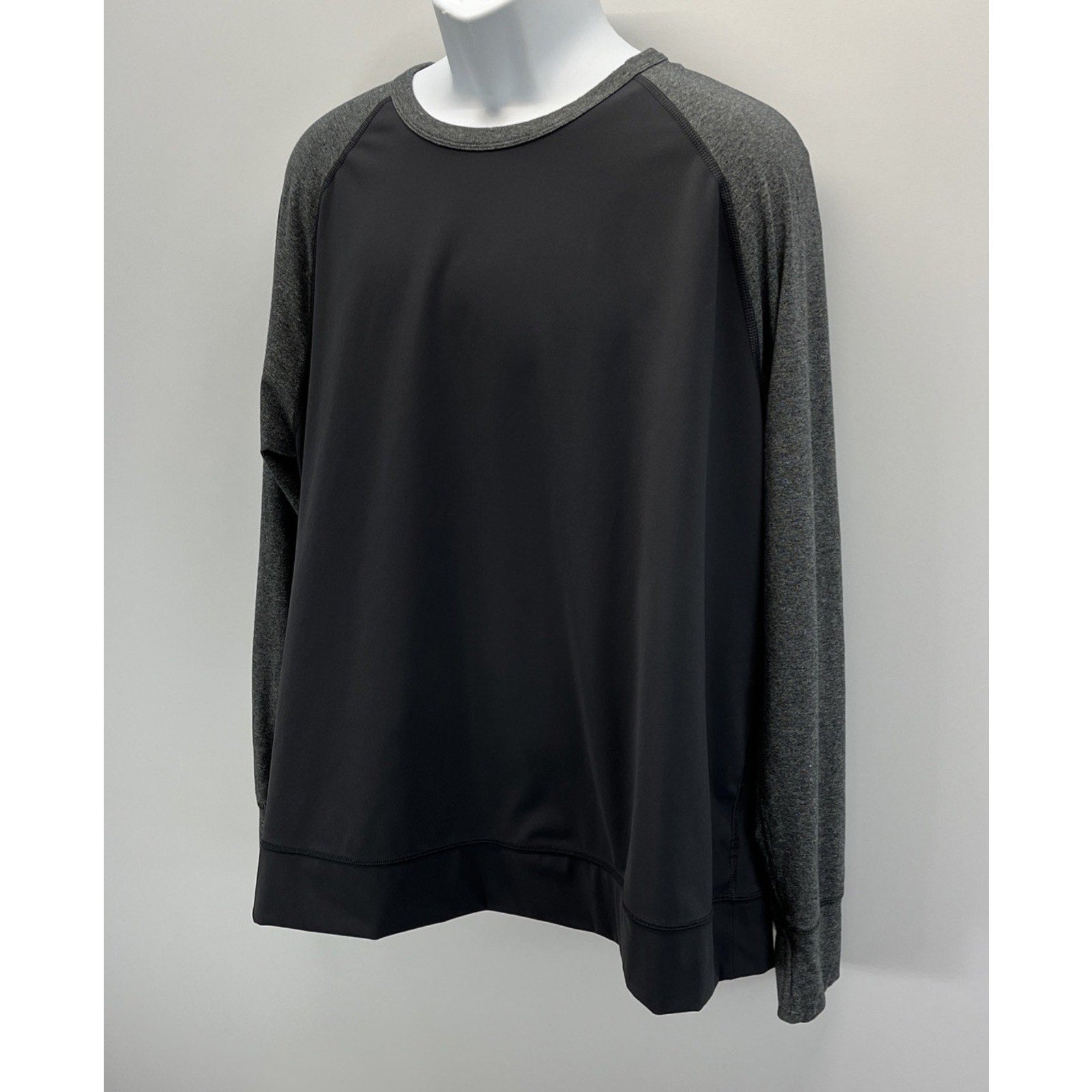 Lululemon Metal Vent Mens Size XXL Athletic Stretch Long Sleeve Shirt
