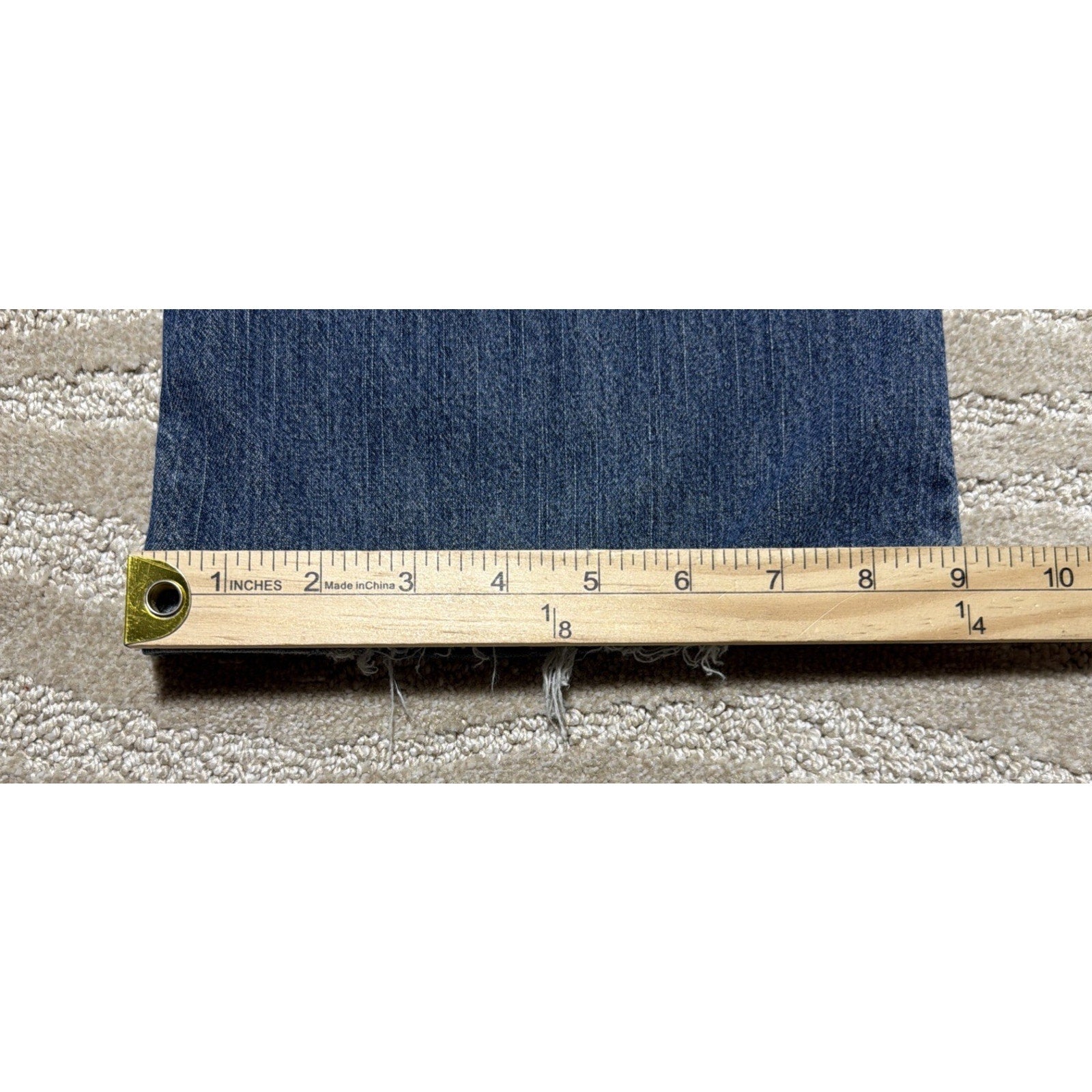 Vintage Y2K Eddie Bauer Jeans Womens Size Blue Classic Bootcut Mid Rise Pants