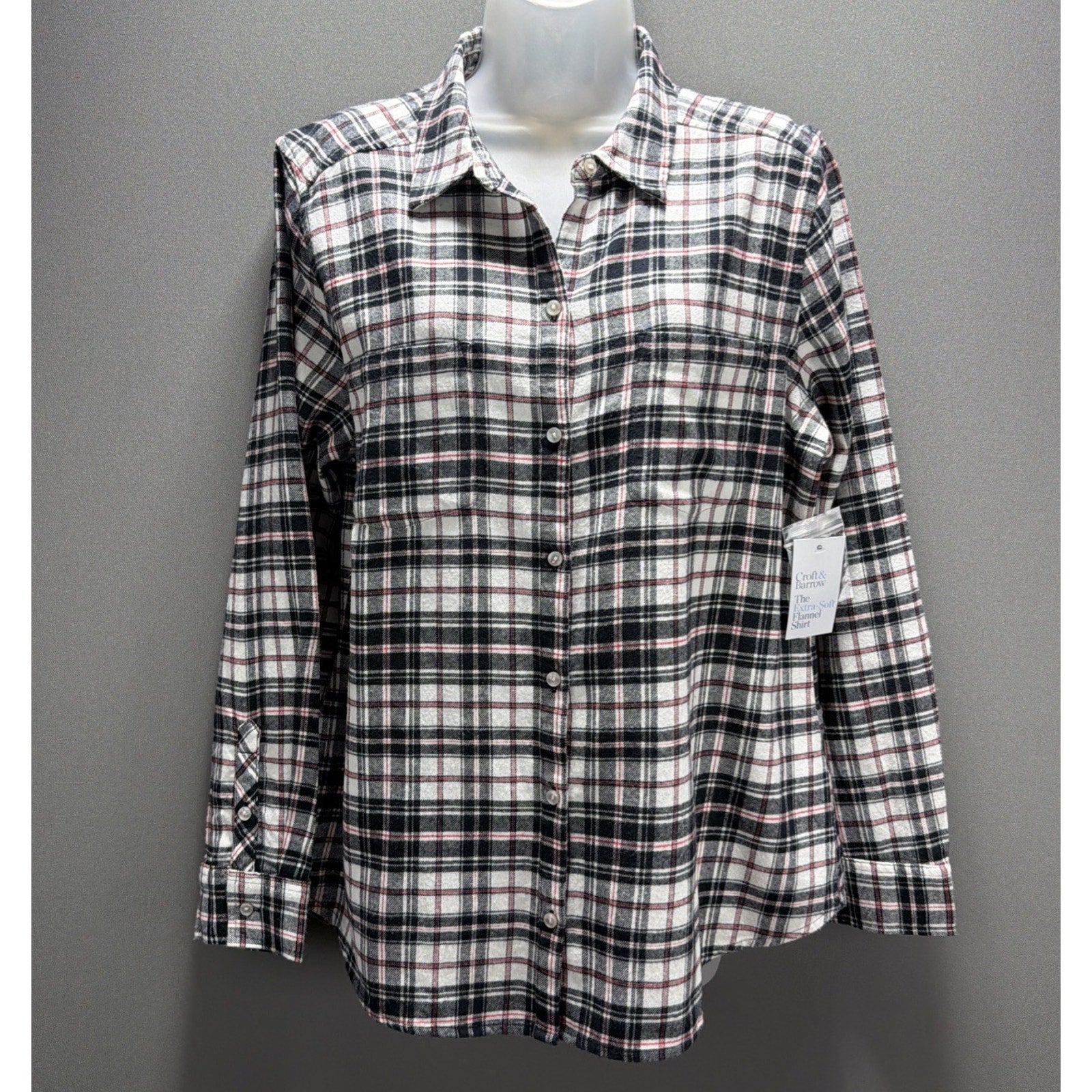 Croft & Barrow The Classic Shirt Extra Soft Flannel Womens M Plaid Button Up NWT