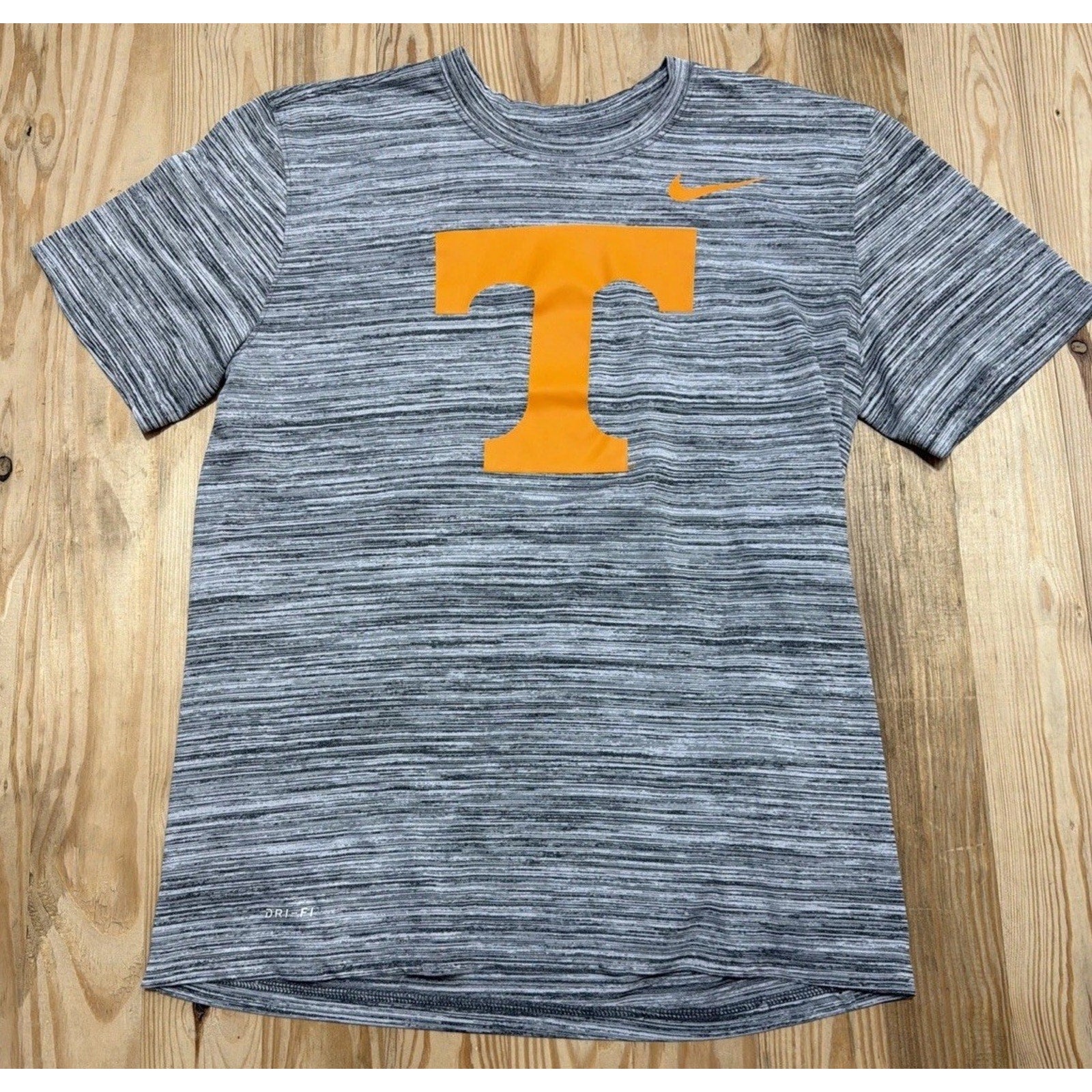 Tennessee Volunteers Shirt Men M Nike Dri Fit Tech Performance Training Gray EUC