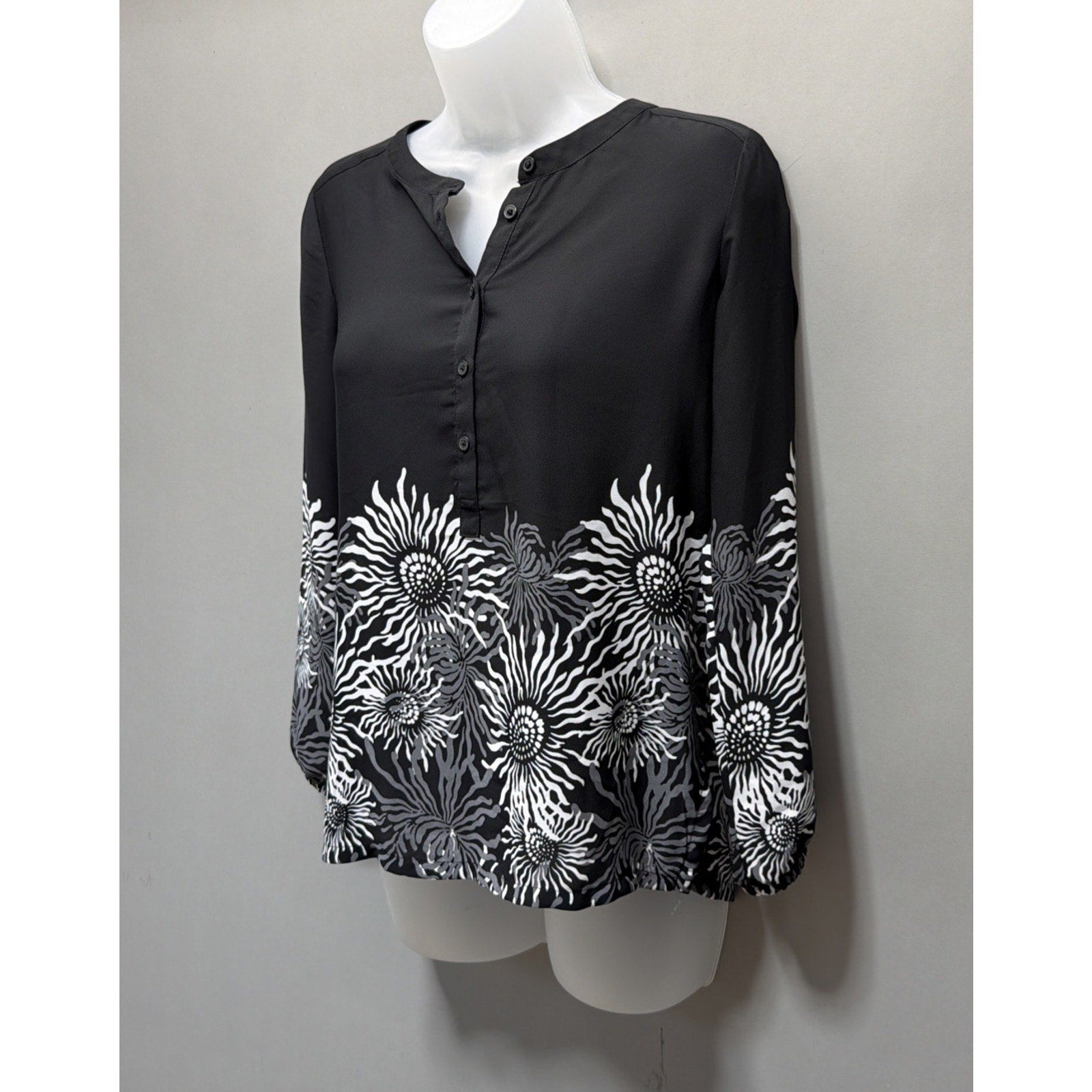 LOFT Outlet Petite XXSP Black White Floral Blouse 3/4 Sleeve Lightweight Boho