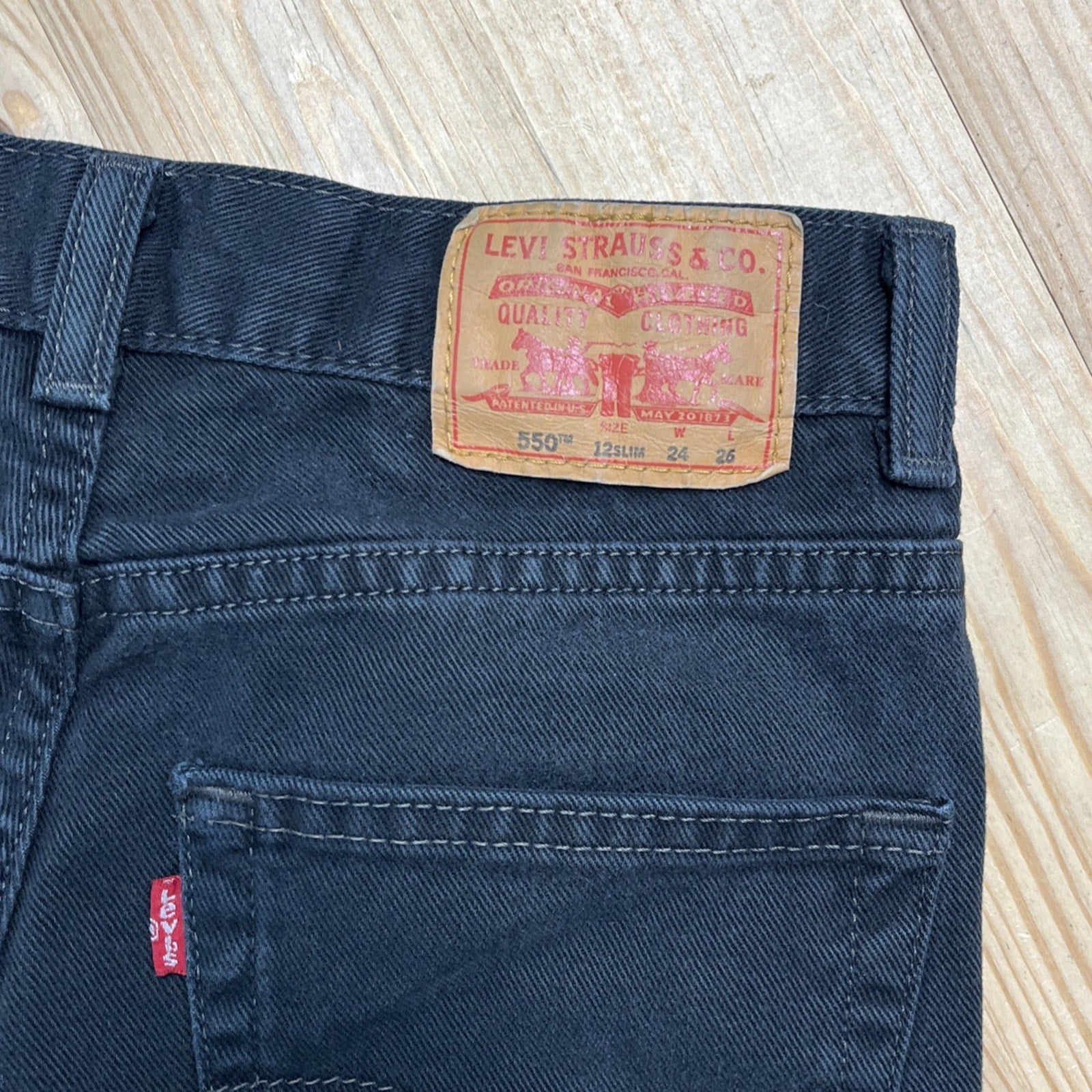 Boy's Size 12 Slim 24x26 Levi's 550 Relaxed Fit Jeans.