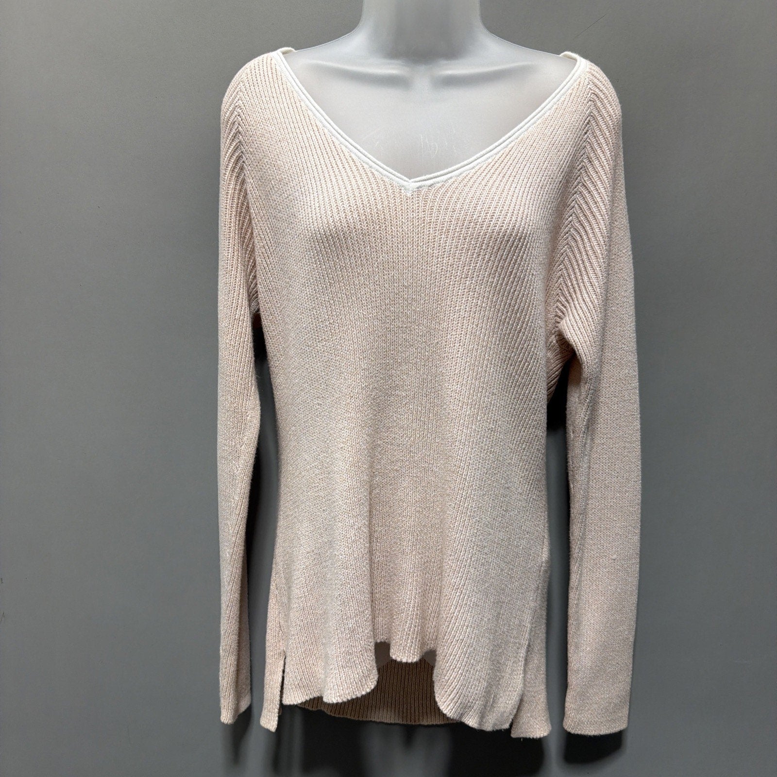Karl Lagerfeld Paris Sweater Peach V-Neck Womens Size Large Minimalist