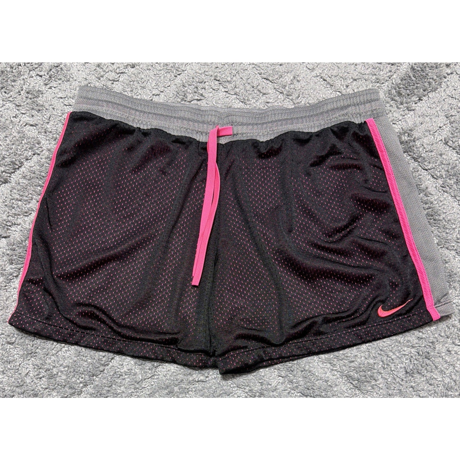 NIKE Dri-Fit Women's Sz L Black Gray Pink Swoosh Athletic Gym Shorts 613591-014