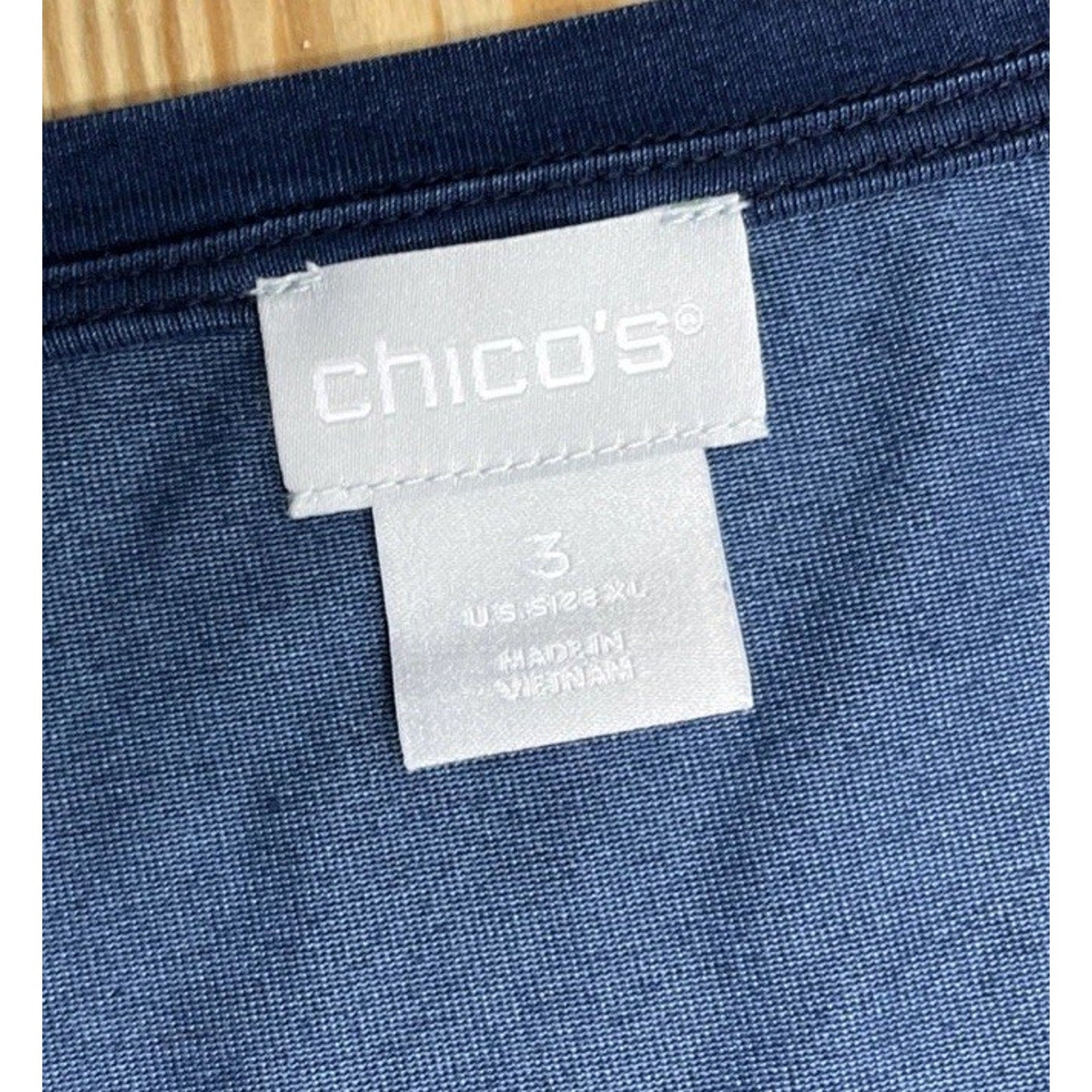 Chico's Navy Semi Sheer Stretch Top 3/4 Bell Sleeve Size 3 EUC