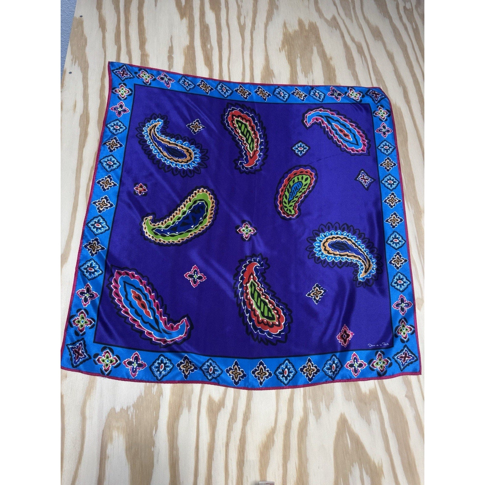 Vintage Oscar de la Renta Paisley Scarf Purple Blue Square Satin 30x30 Retro Mod