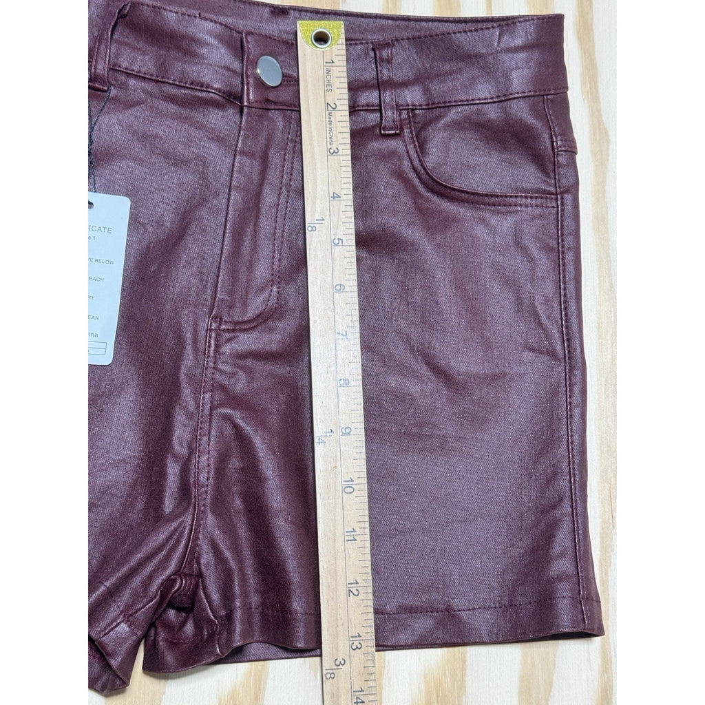 Apperloth Burgundy Faux Leather Shorts Womens M High Waist Stretch Club Sexy NWT