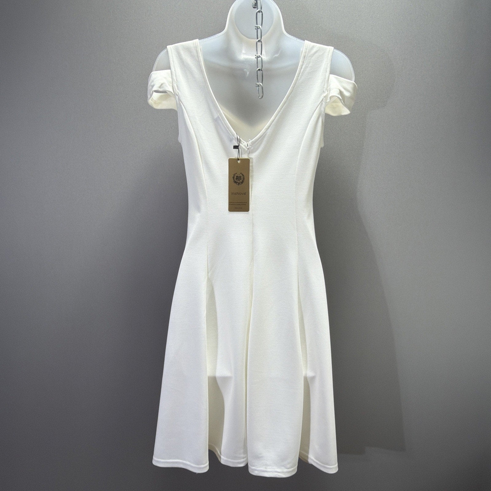 Ins Nova Women's Cold Shoulder Sleeve White V-Neck A-Line Dress Size Small NWT