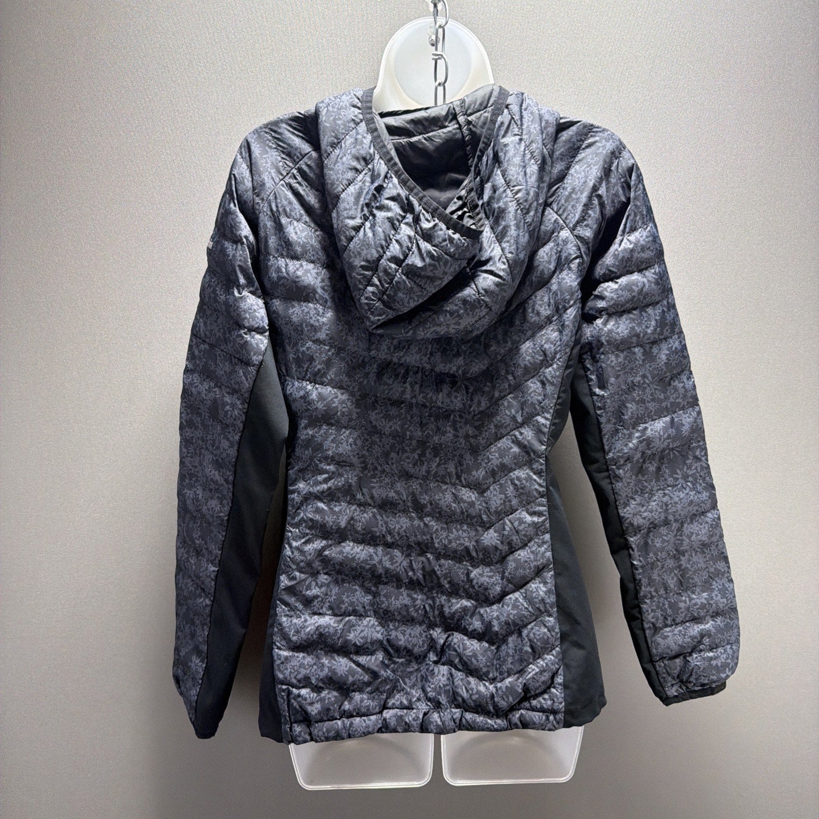 Columbia South Valley Hybrid Light Insulated Jacket Puffer Women’s M Grey Black
