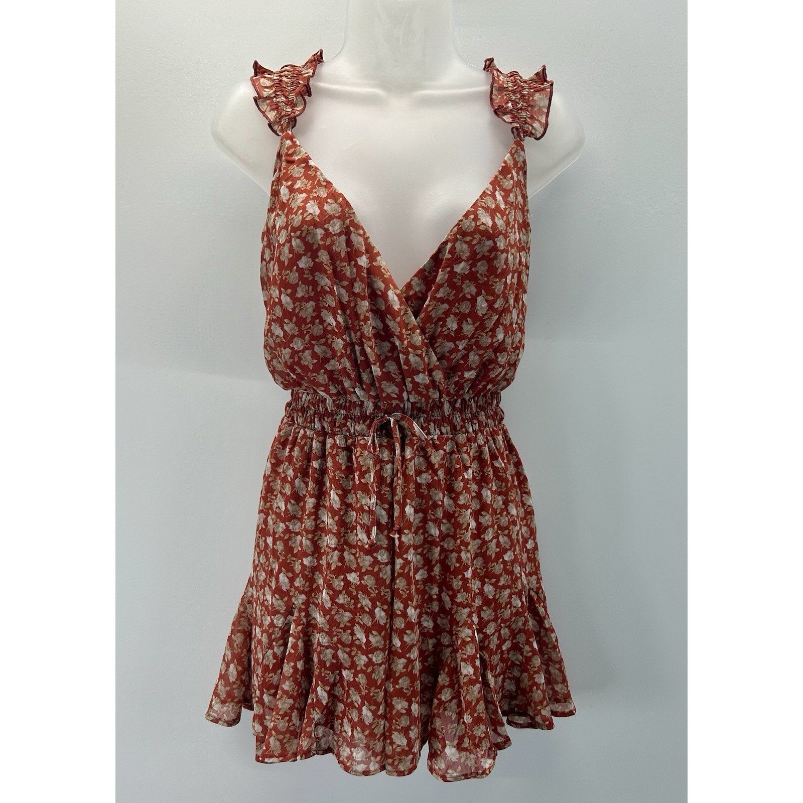 Trixxi Floral V-Neck Romper Bell Sleeve Boho New With Tags Women Size XL.