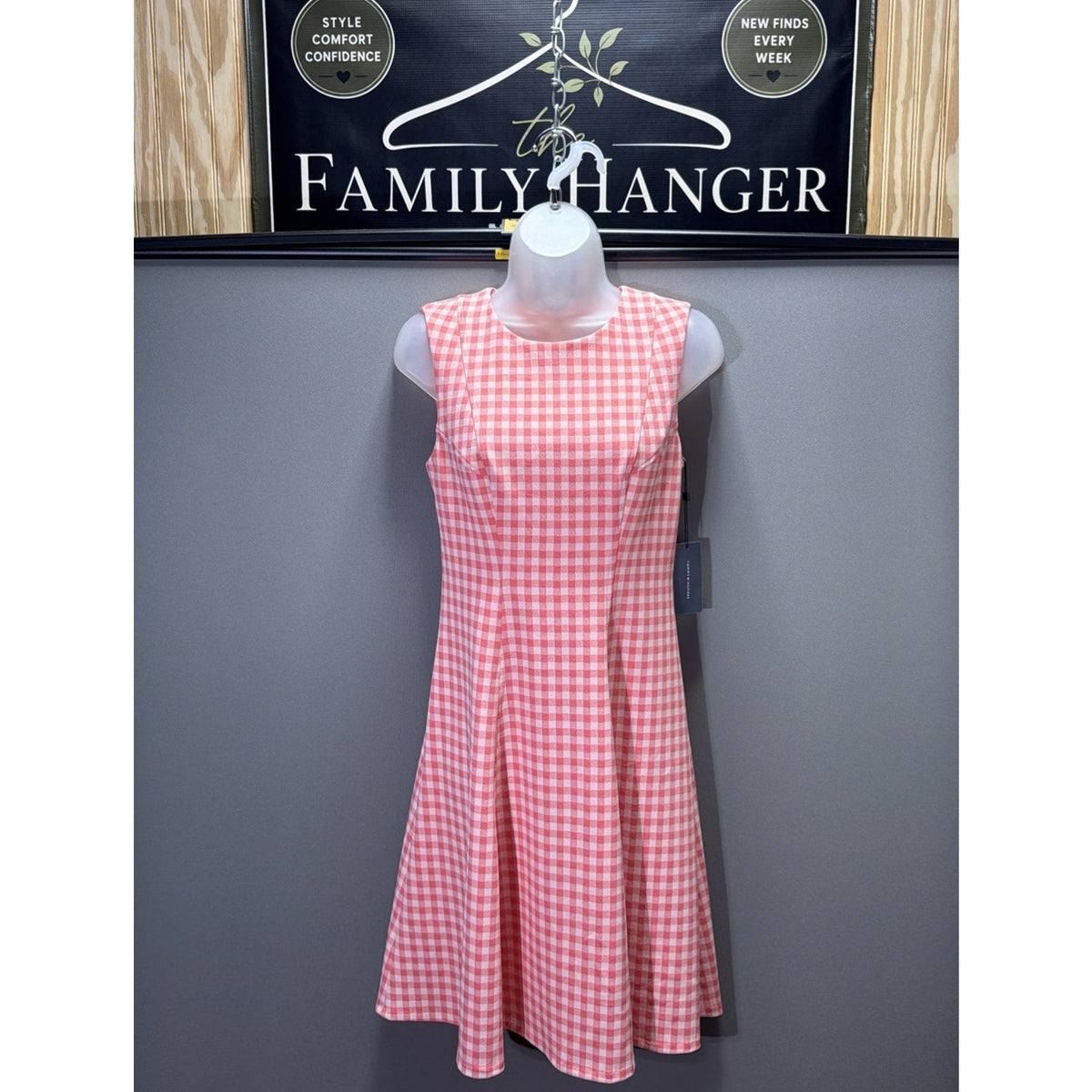 Tommy Hilfiger Dress Womens 6P Petite Pink Gingham Sleeveless Fit Flare NWT