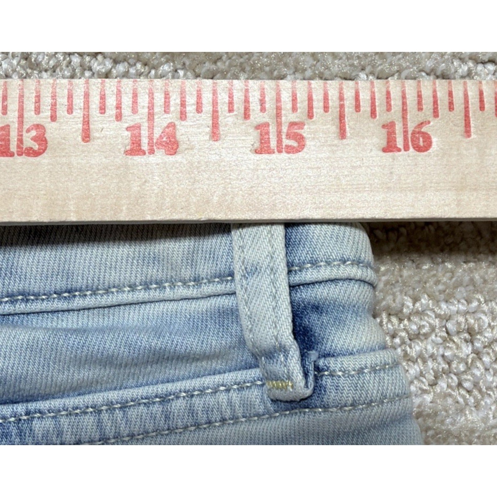 New Arizona Jeans Co Women's 13 Acid Wash Mid-Rise Shortie Cuffed Jean Shorts