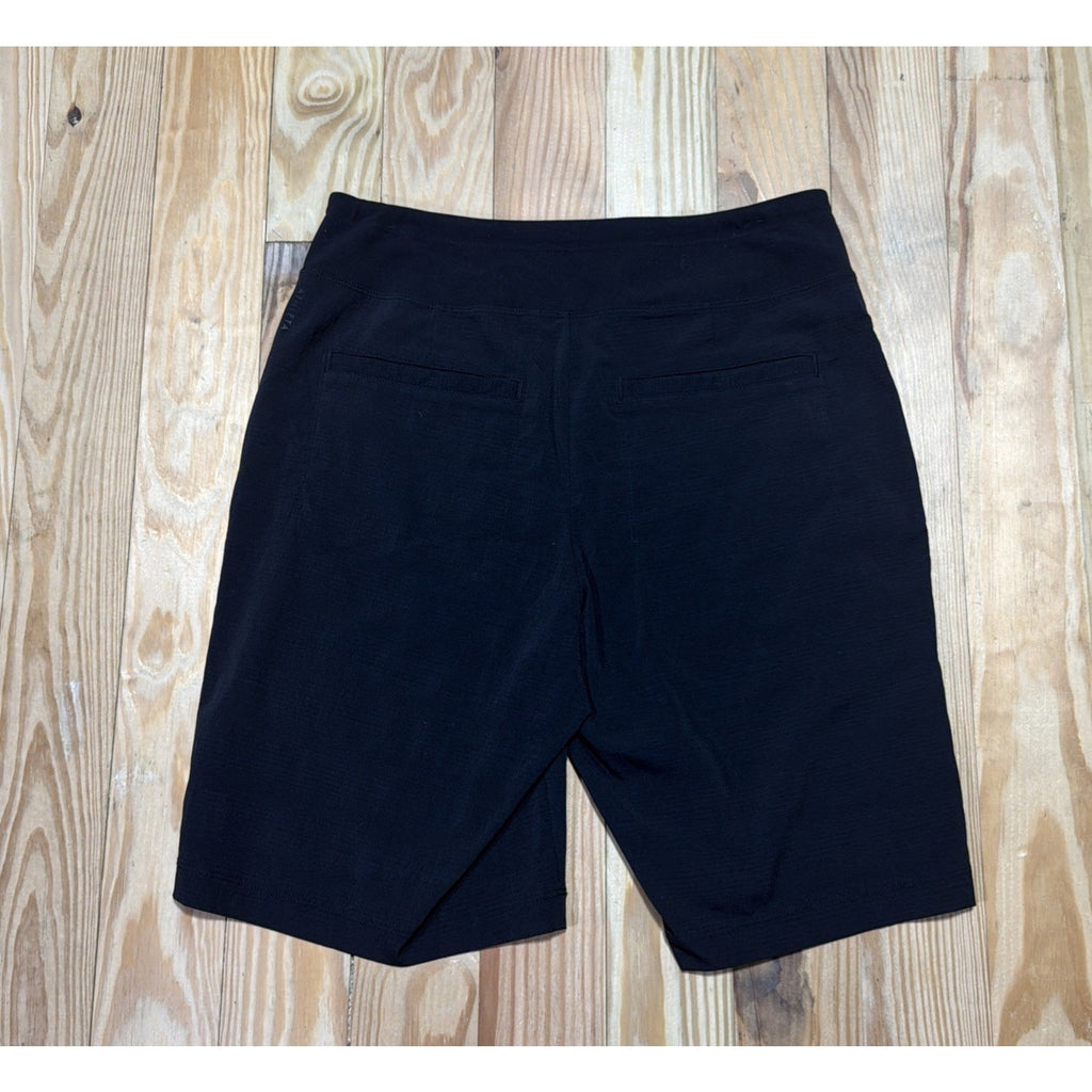 Athleta Trekkie North shorts size 4 Stretch Black Yoga Gym Running Outdoors