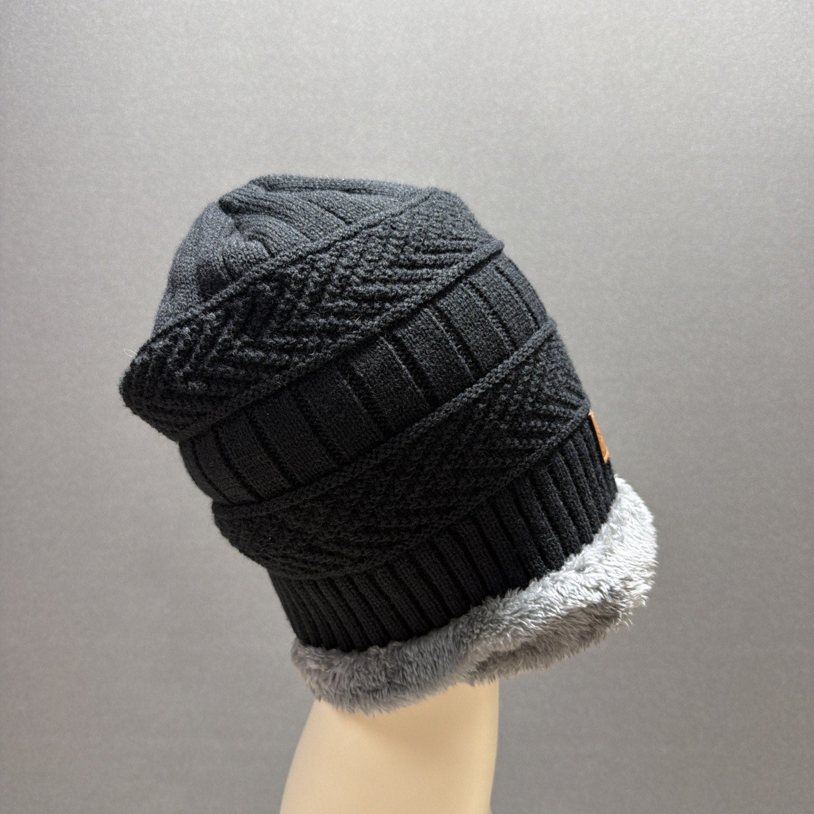 Black Serremo Beanie Hat Sherpa Lined
