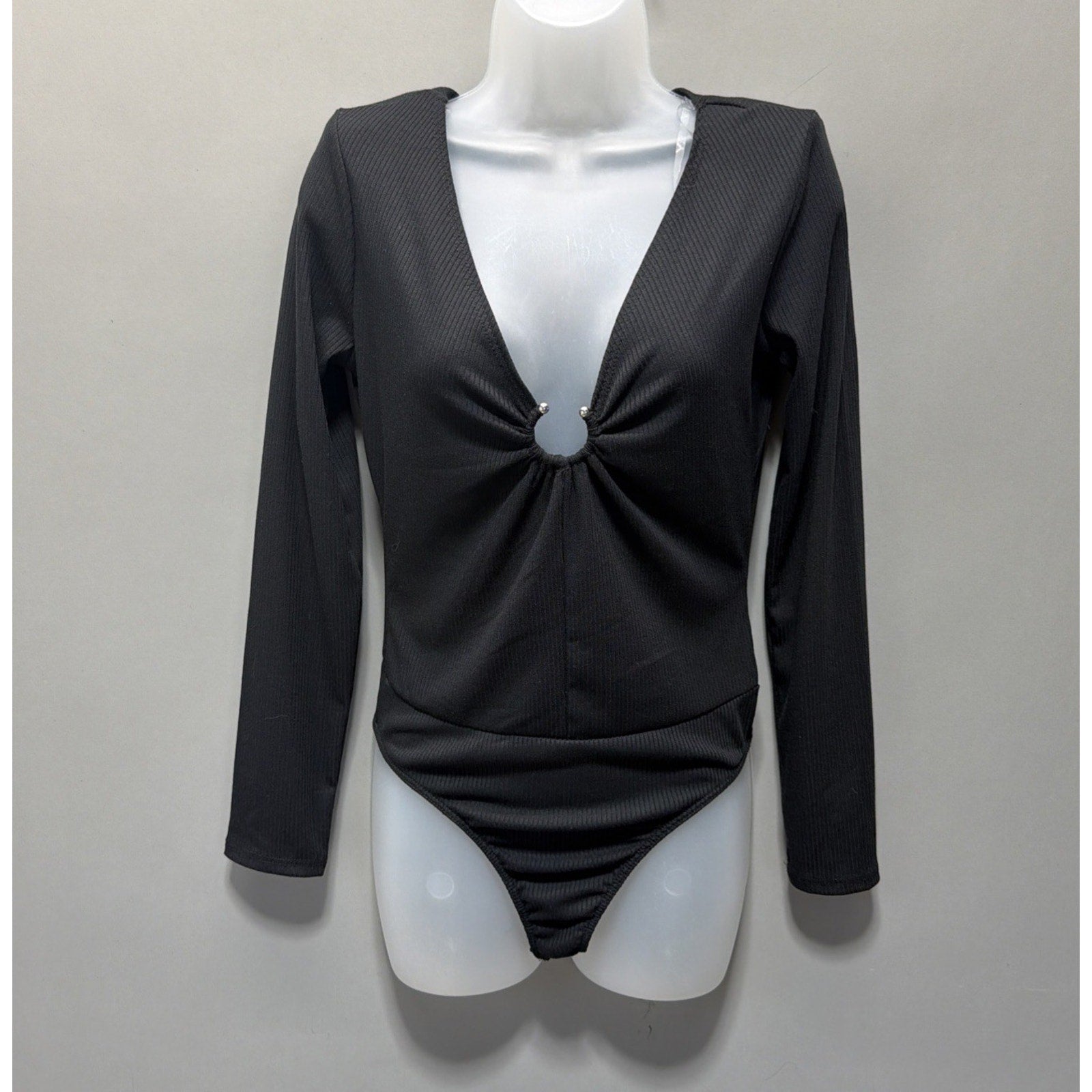 Lush Karmita Black Ribbed Plunge Long Sleeve Bodysuit Women’s Medium New