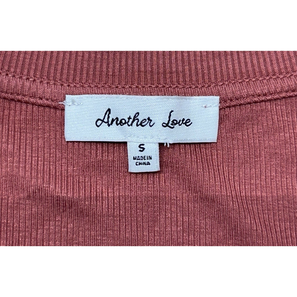 Another Love Mauve Long Sleeve V-Neck T-Shirt Small New With Tags.
