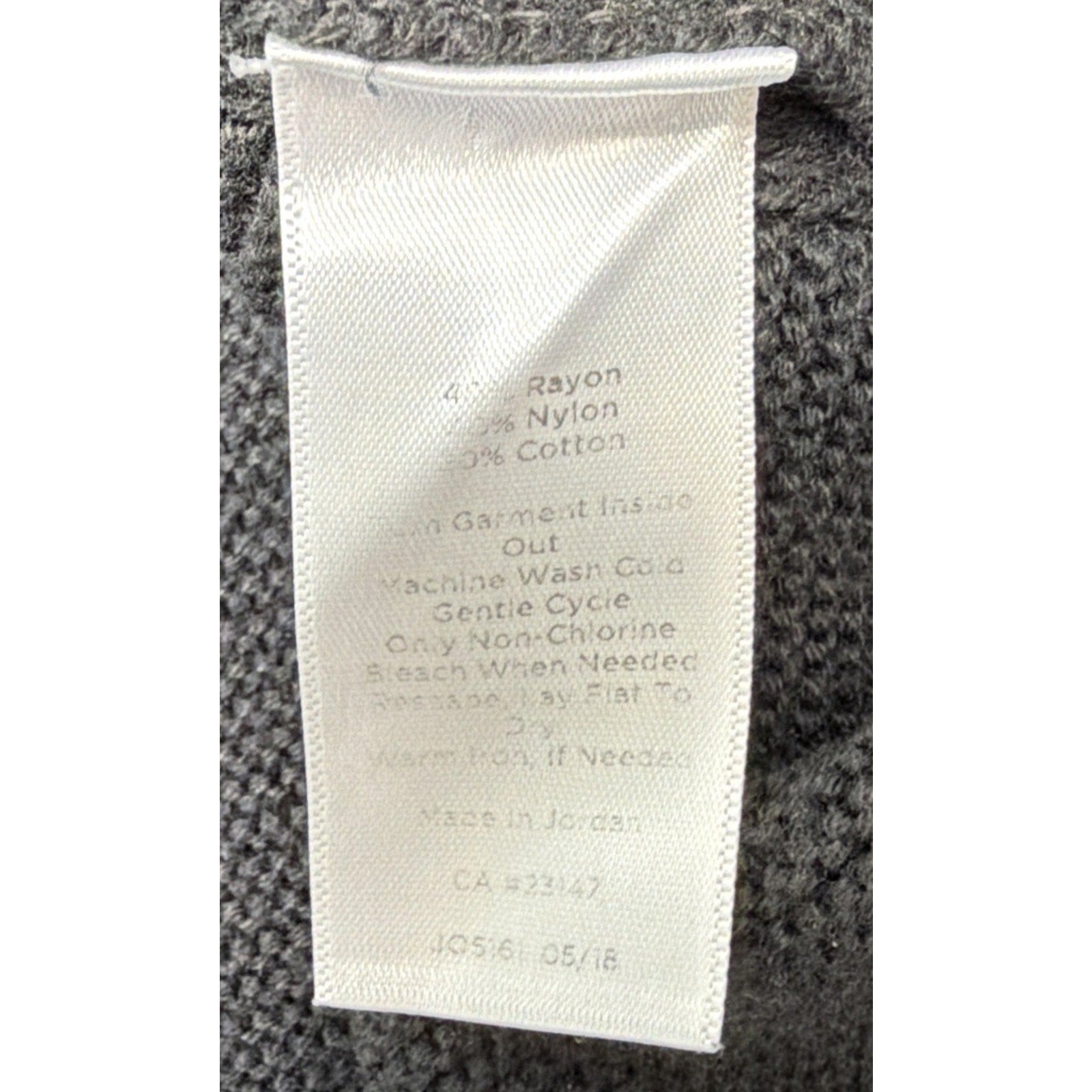 Talbots Waffle Knit Sweater Womens Medium Petite Black VNeck Minimalist