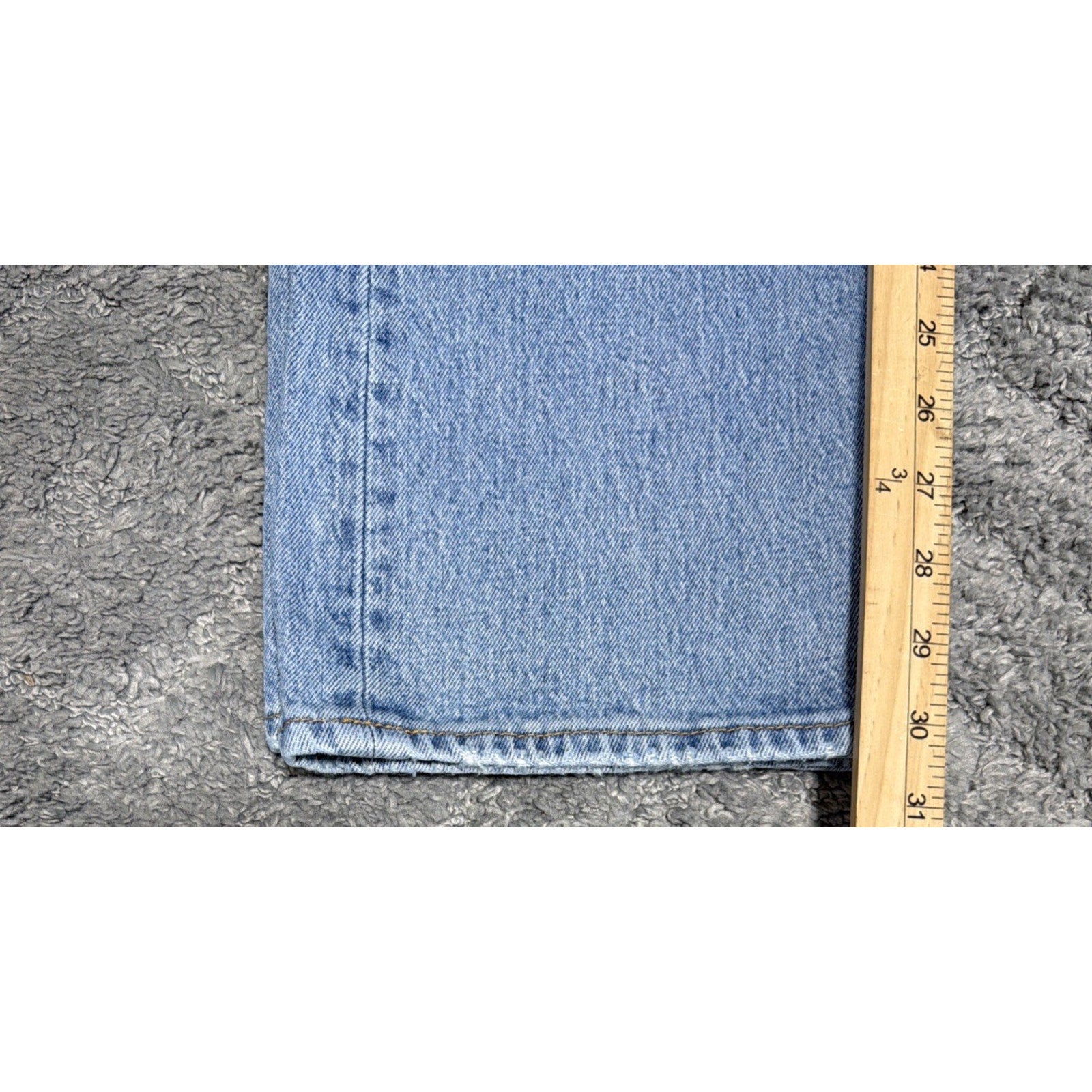 Levis 501 Original Fit Mens Light Wash Blue Straight Leg Button Fly Jeans 34x30