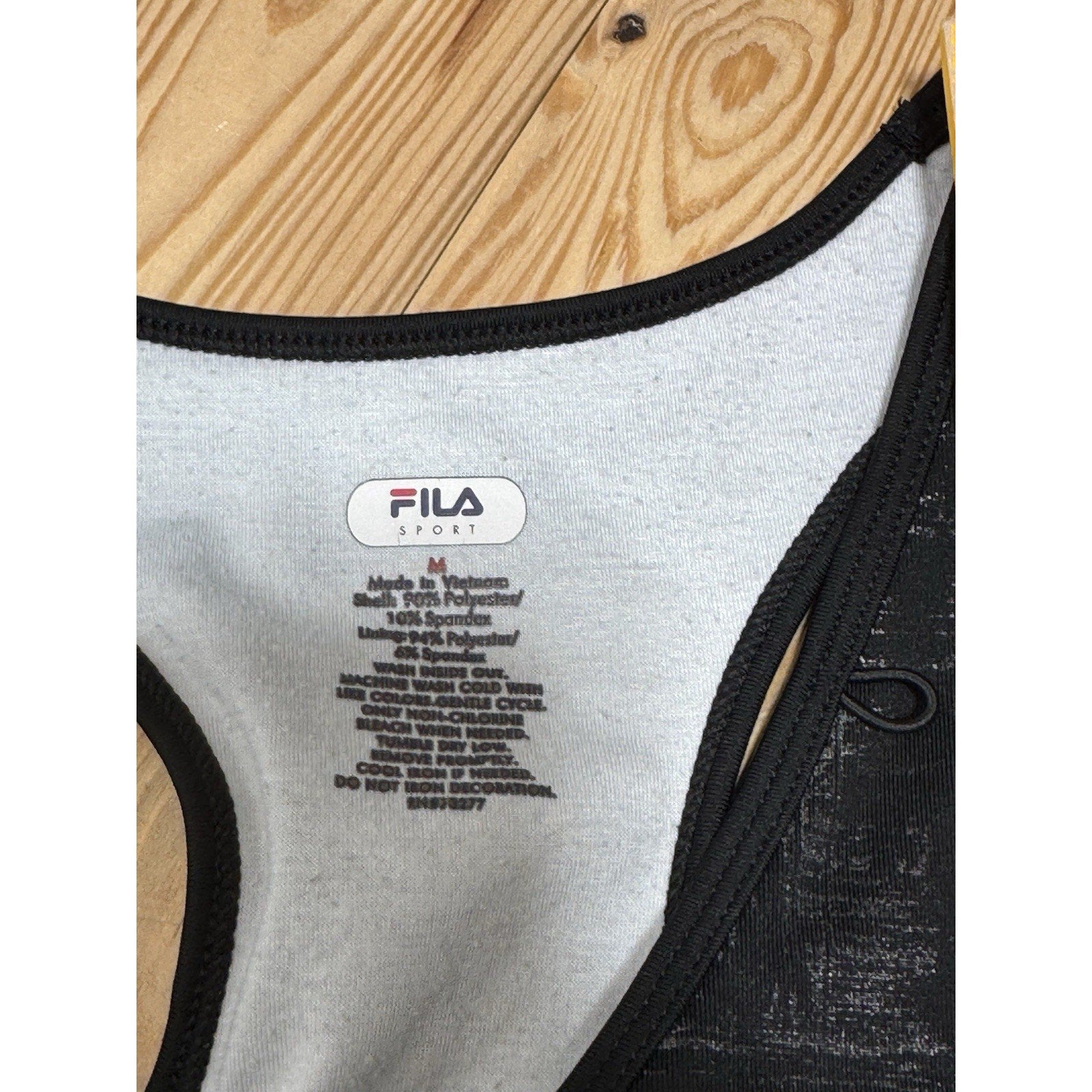 Fila Sport Black Built-In Bra Athletic Tank Top Racer Back Pocket Women’s Size M