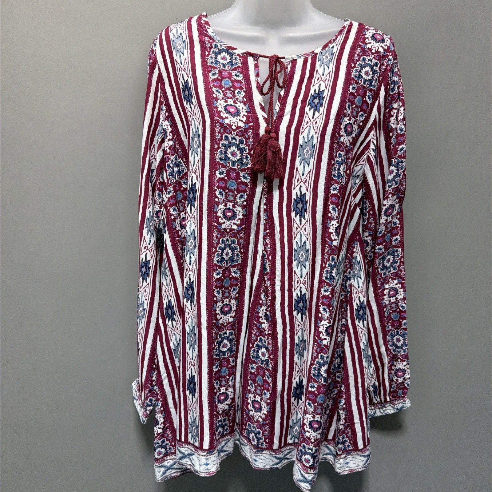 Simply Noelle Flowy Boho Dress S/M(8-10) Aztec Swim Cold Shoulder cover up